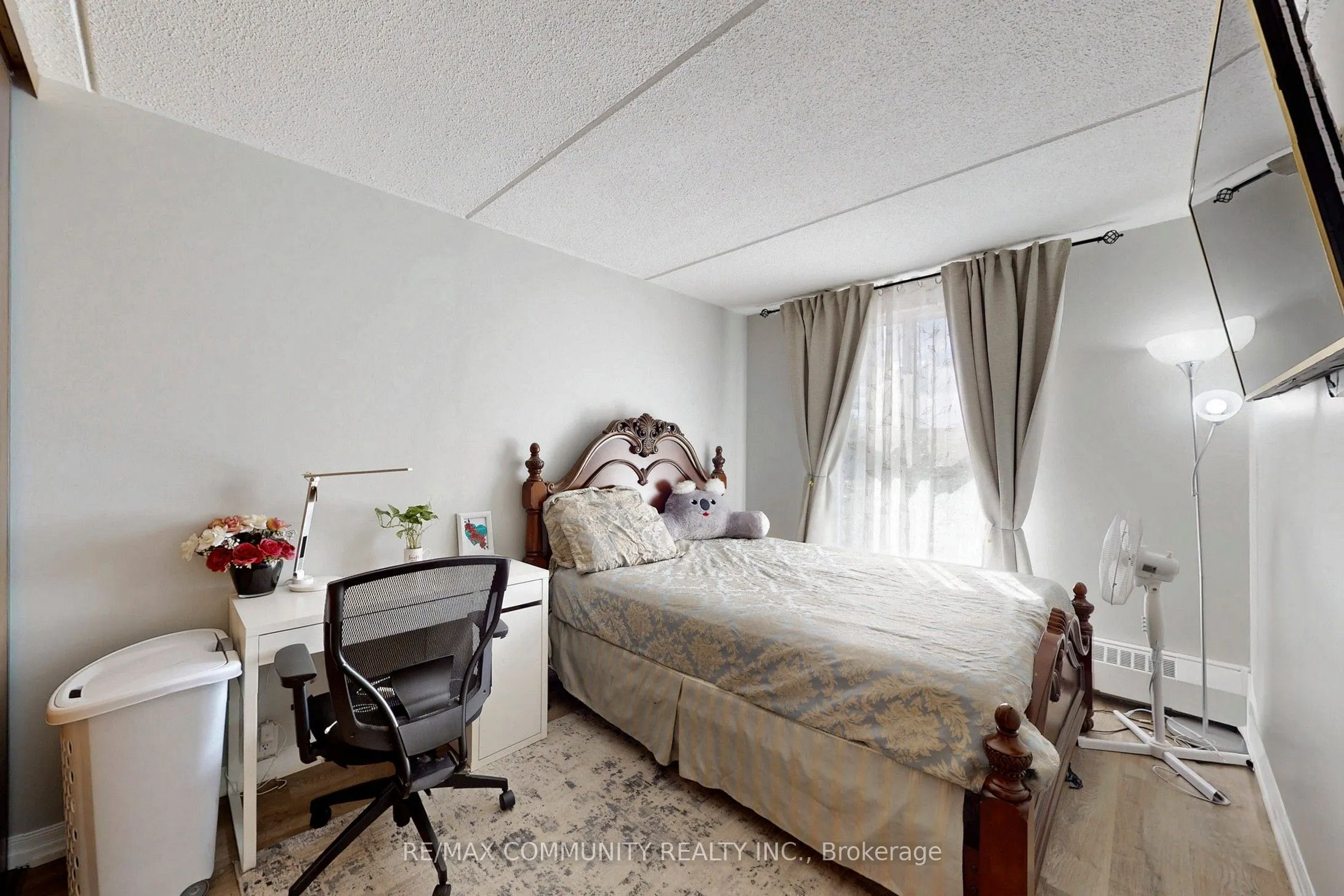 2 Glamorgan Avenue, #213