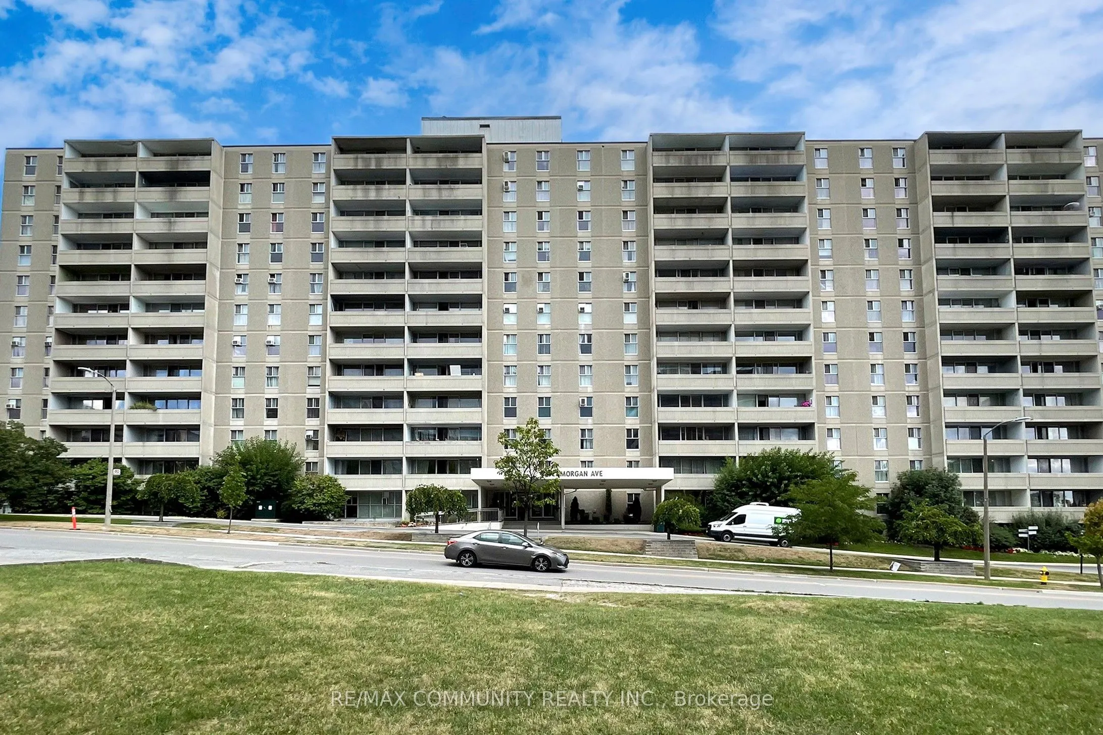 2 Glamorgan Avenue, #213
