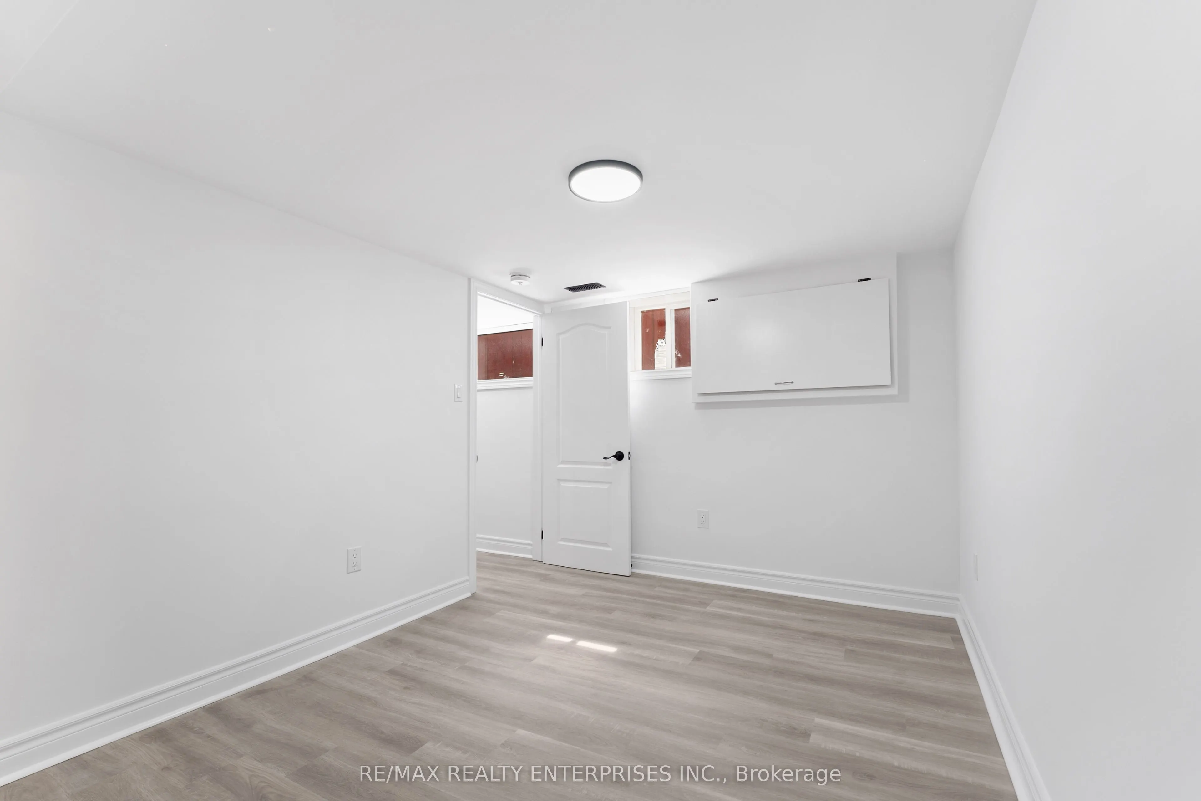 3 Dallyn Crescent, #BSMT