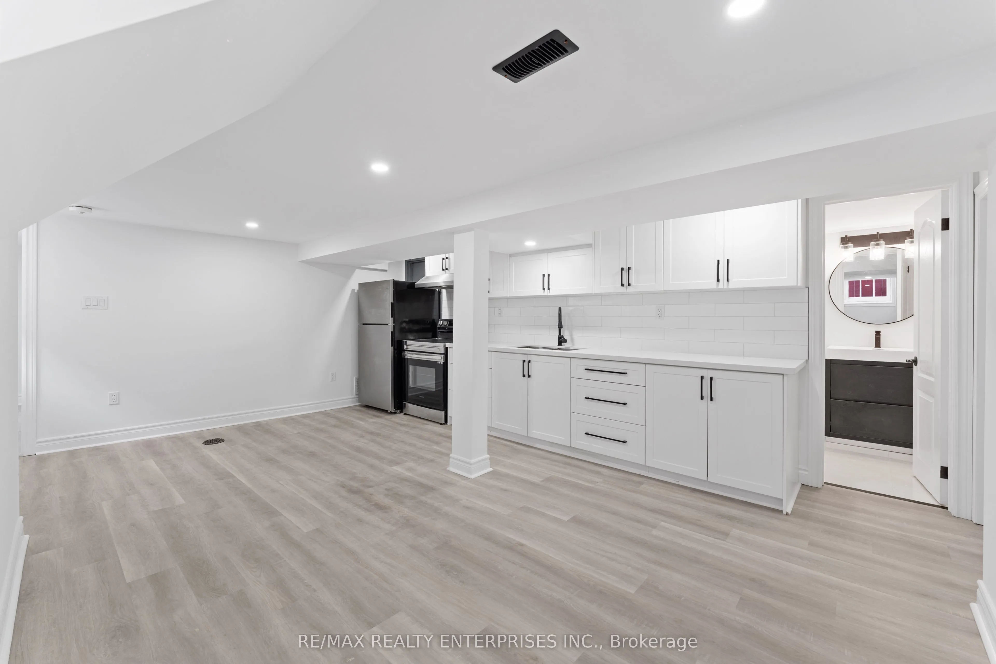 3 Dallyn Crescent, #BSMT