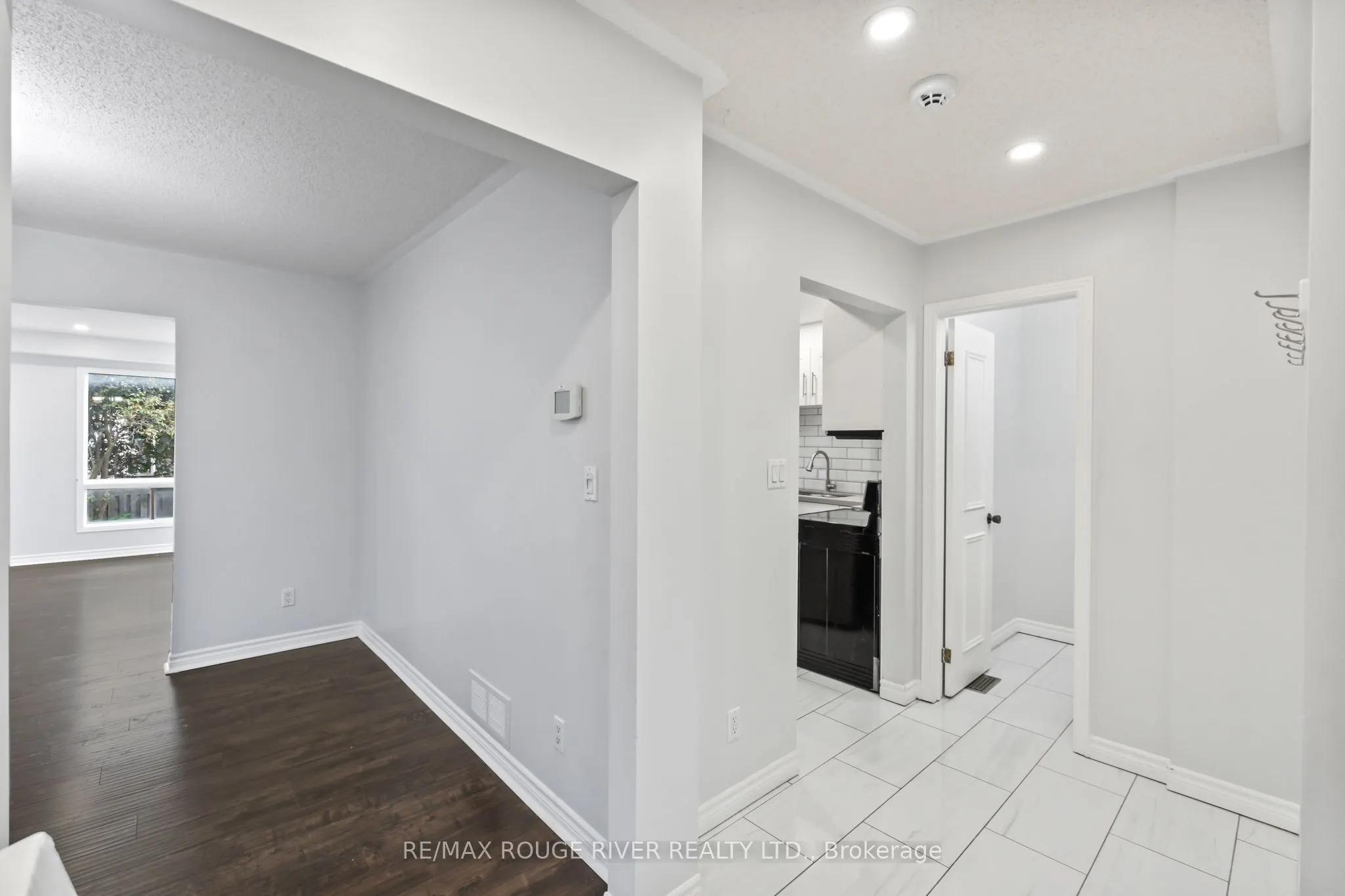 95 B Concession Street E, #Upper