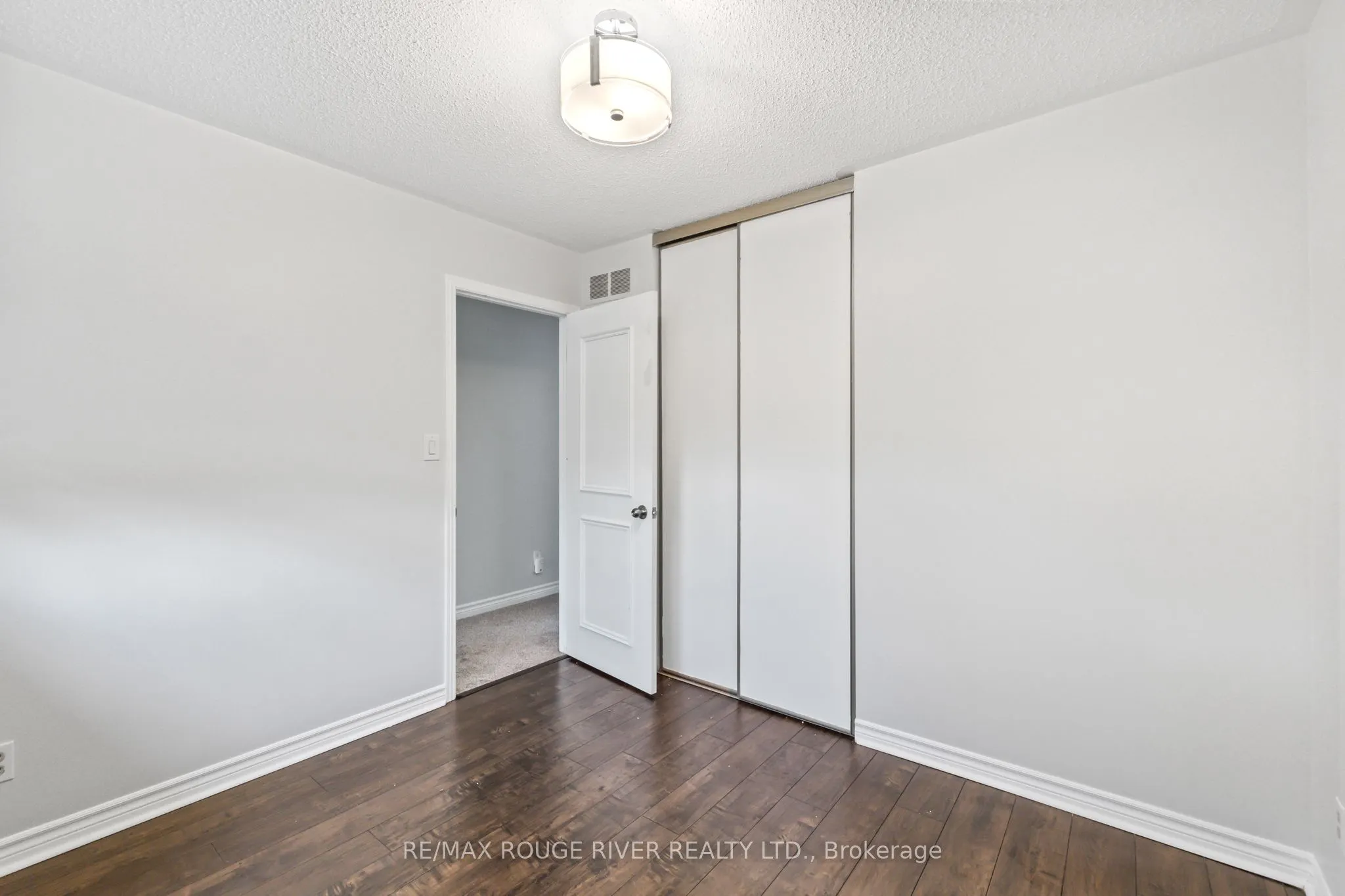 95 B Concession Street E, #Upper