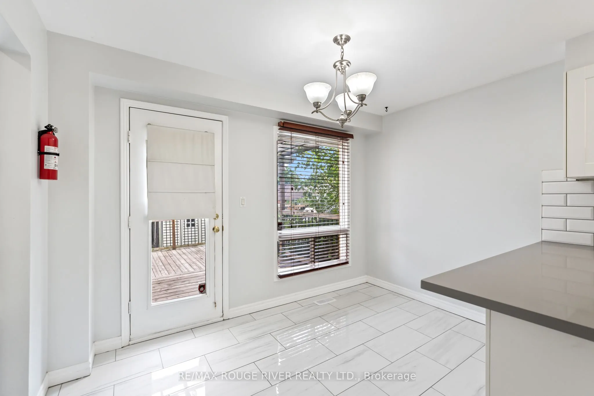 95 B Concession Street E, #Upper