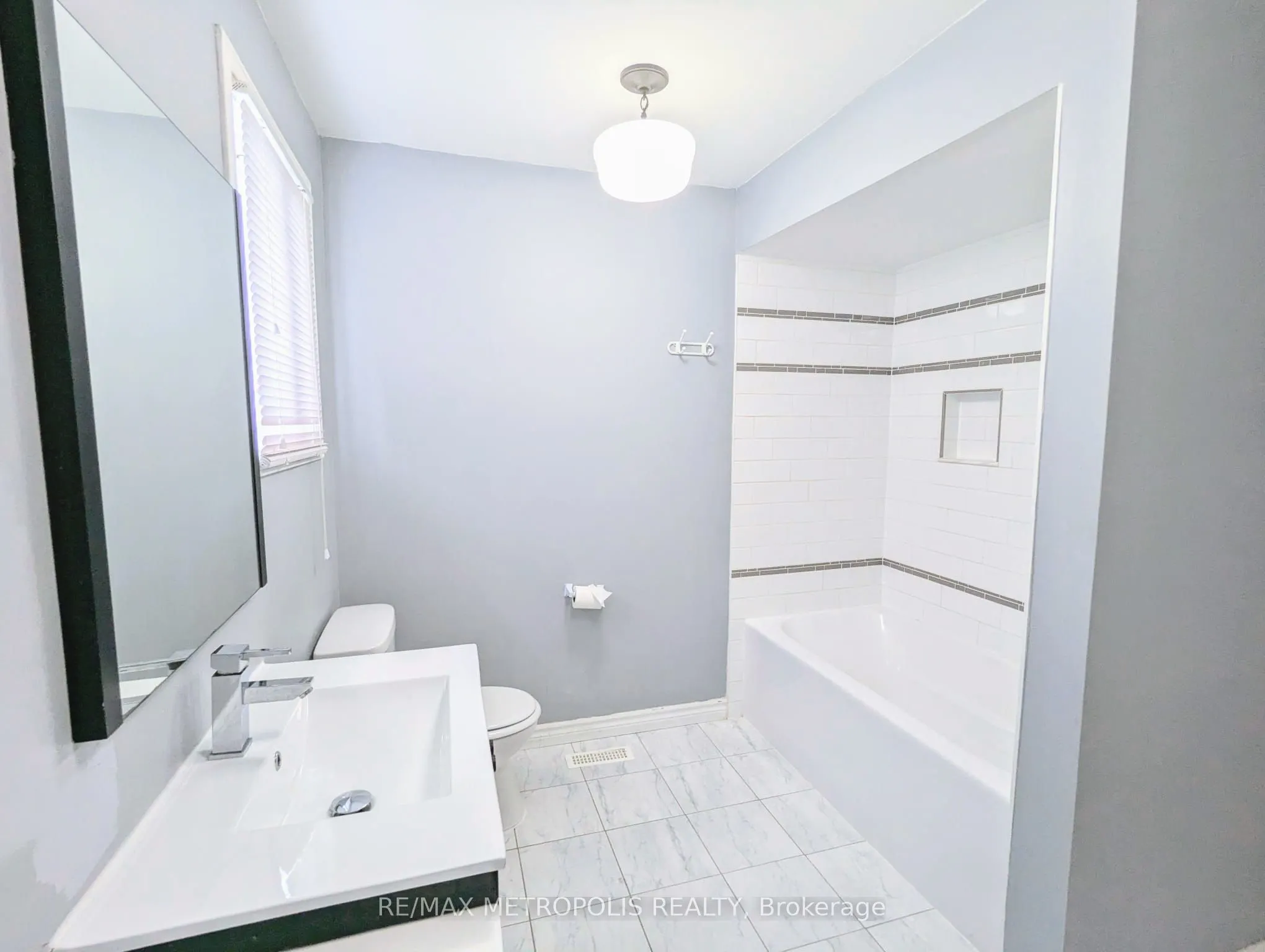 85 Barnes Drive, #Main