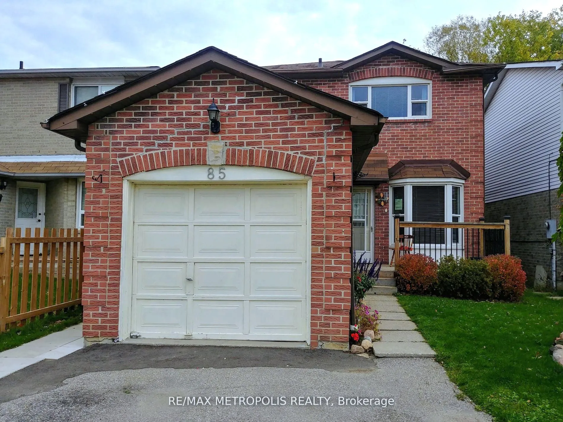 85 Barnes Drive, #Main
