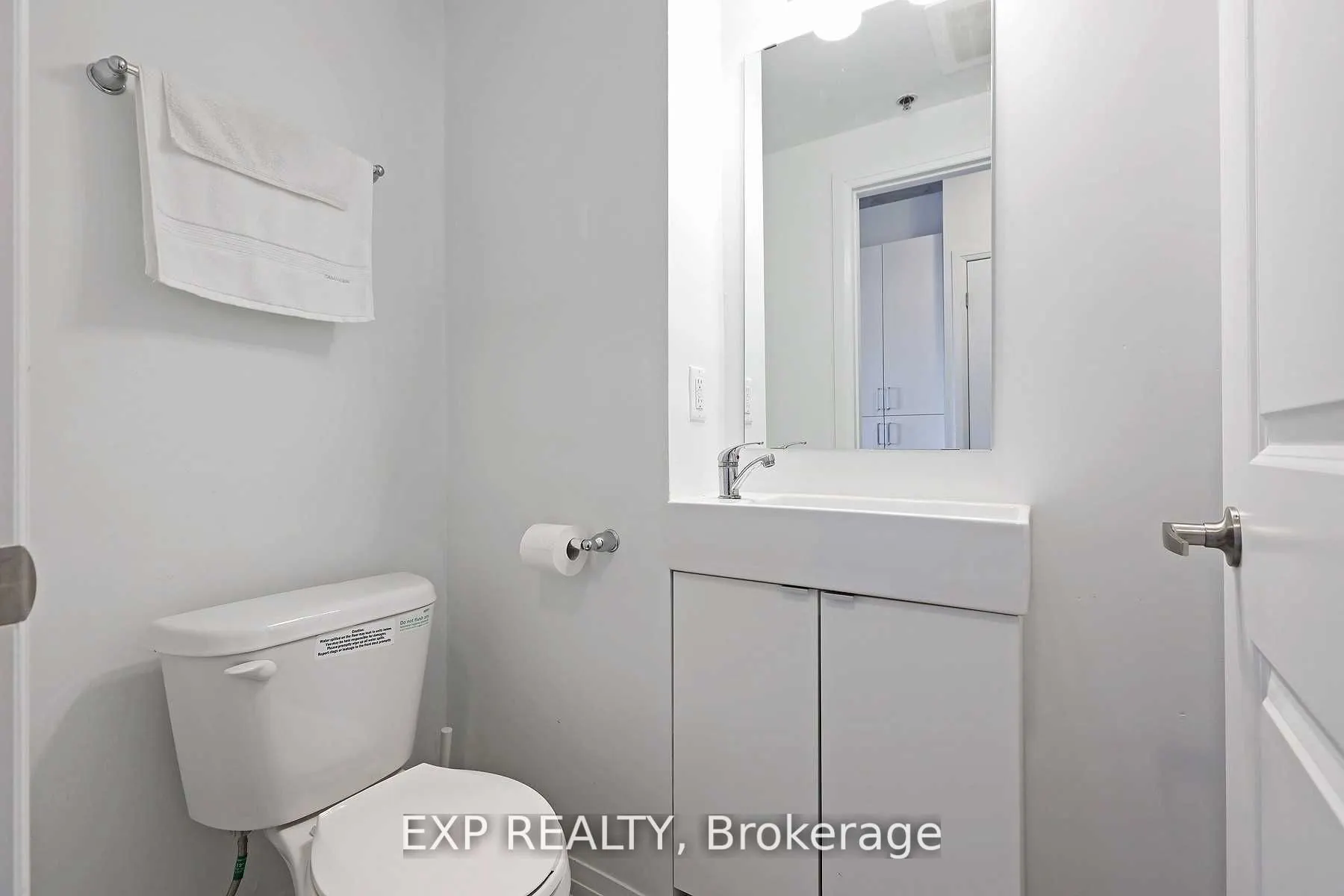 1900 Simcoe Street, #202