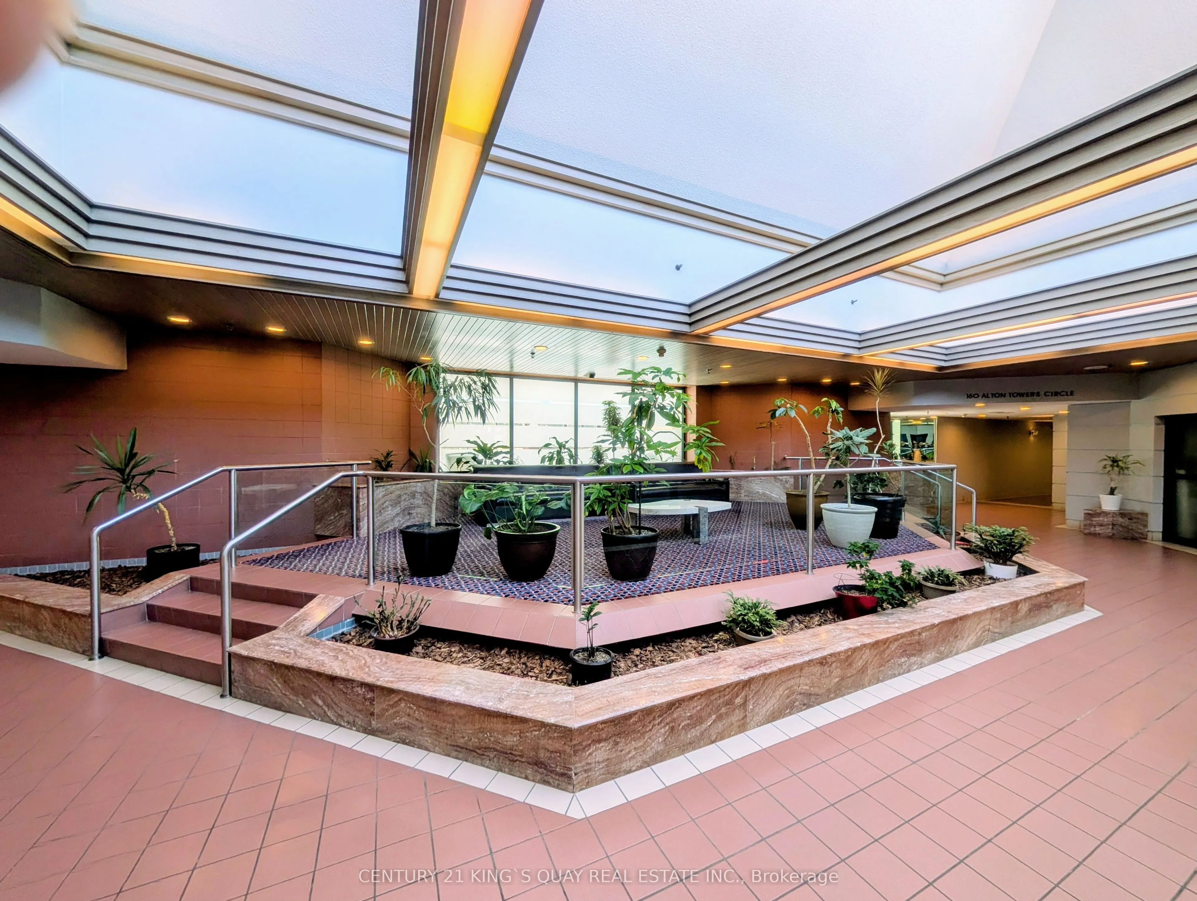 150 Alton Towers Circle, #1611