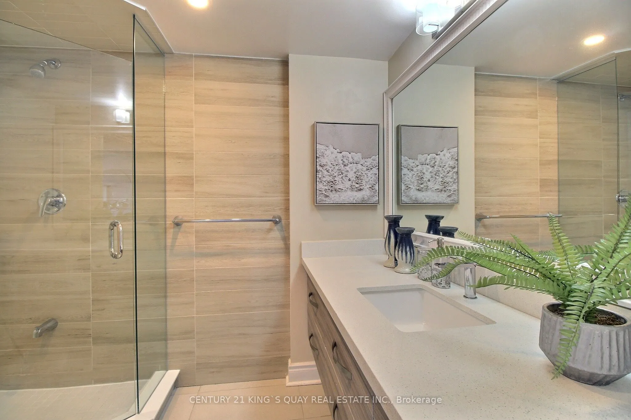 150 Alton Towers Circle, #1611