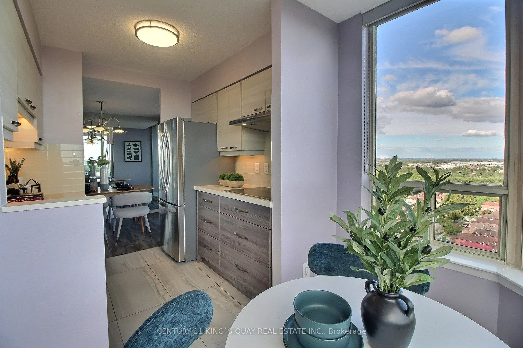 150 Alton Towers Circle, #1611