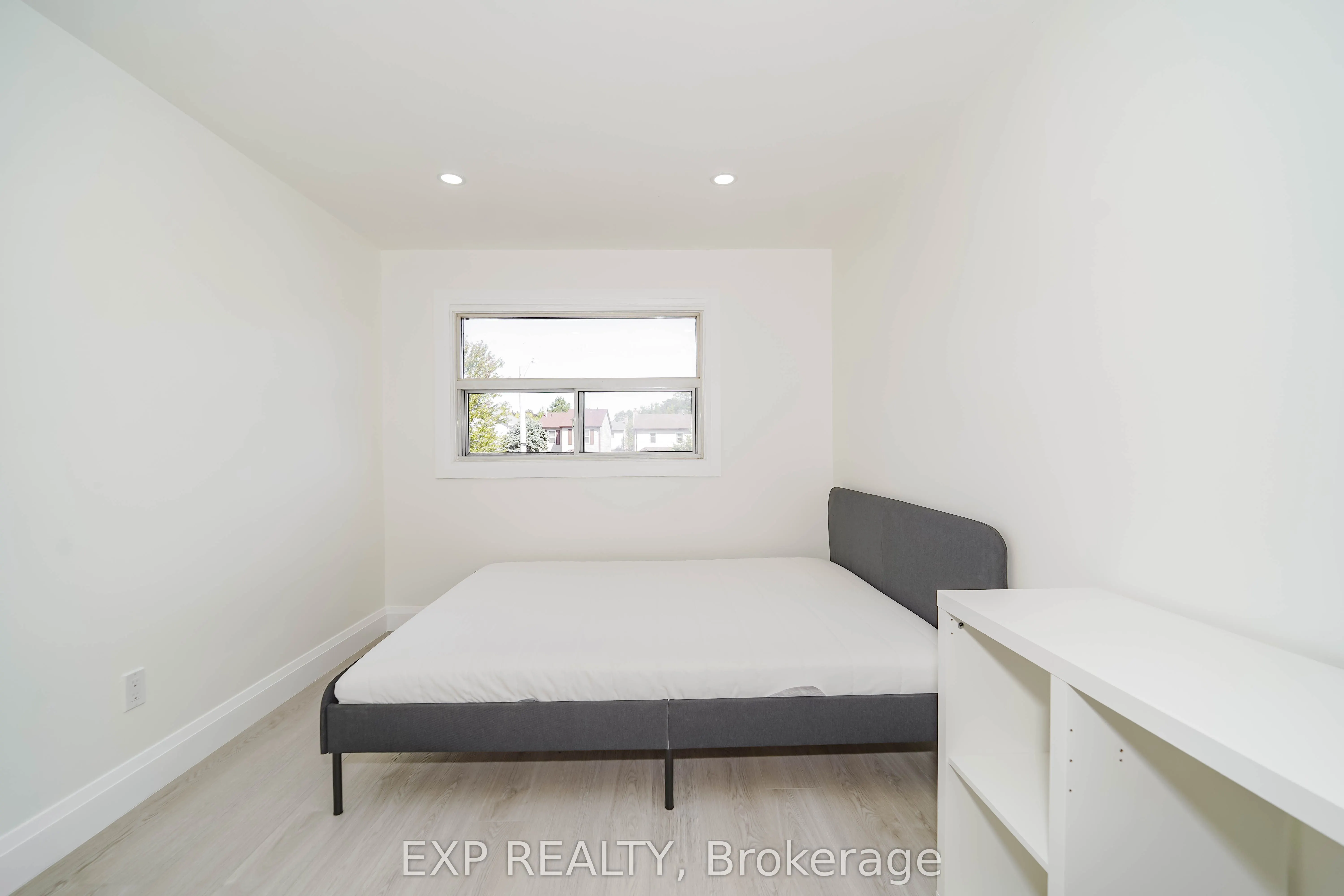 25 Nabob Crescent, #Upper Lvl