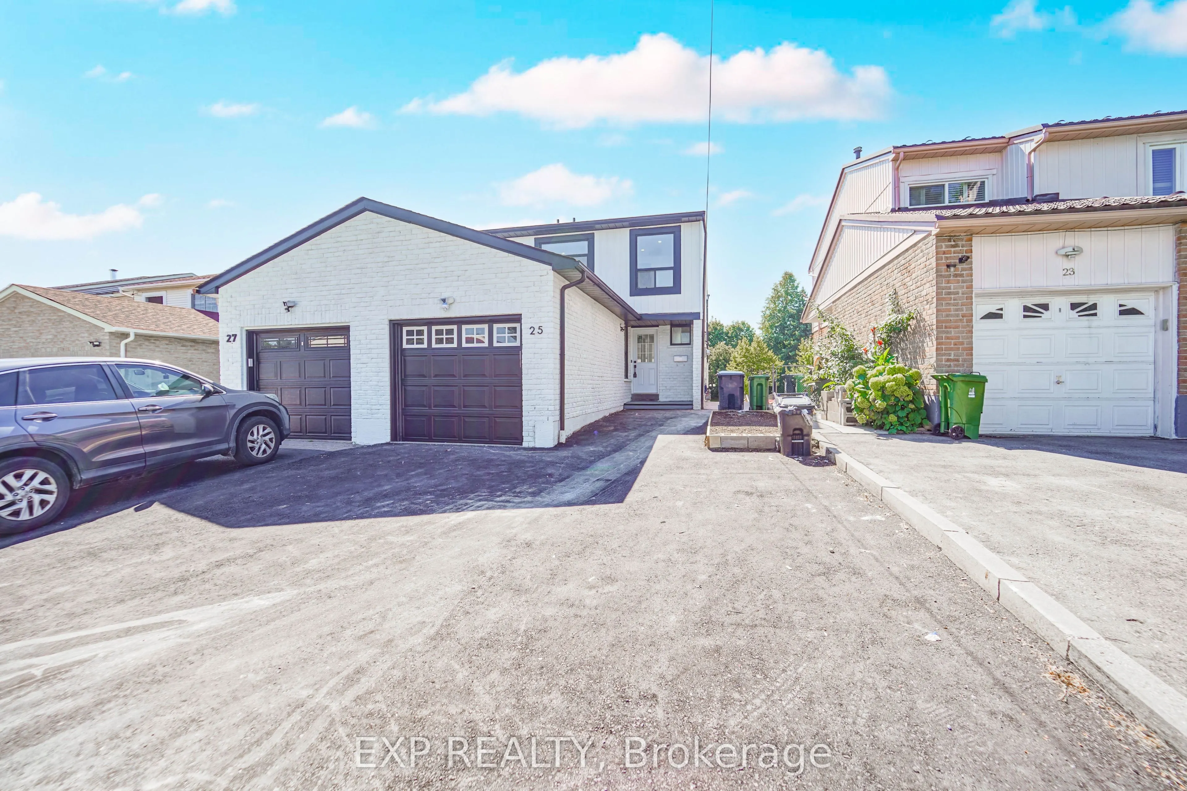 25 Nabob Crescent, #Upper Lvl