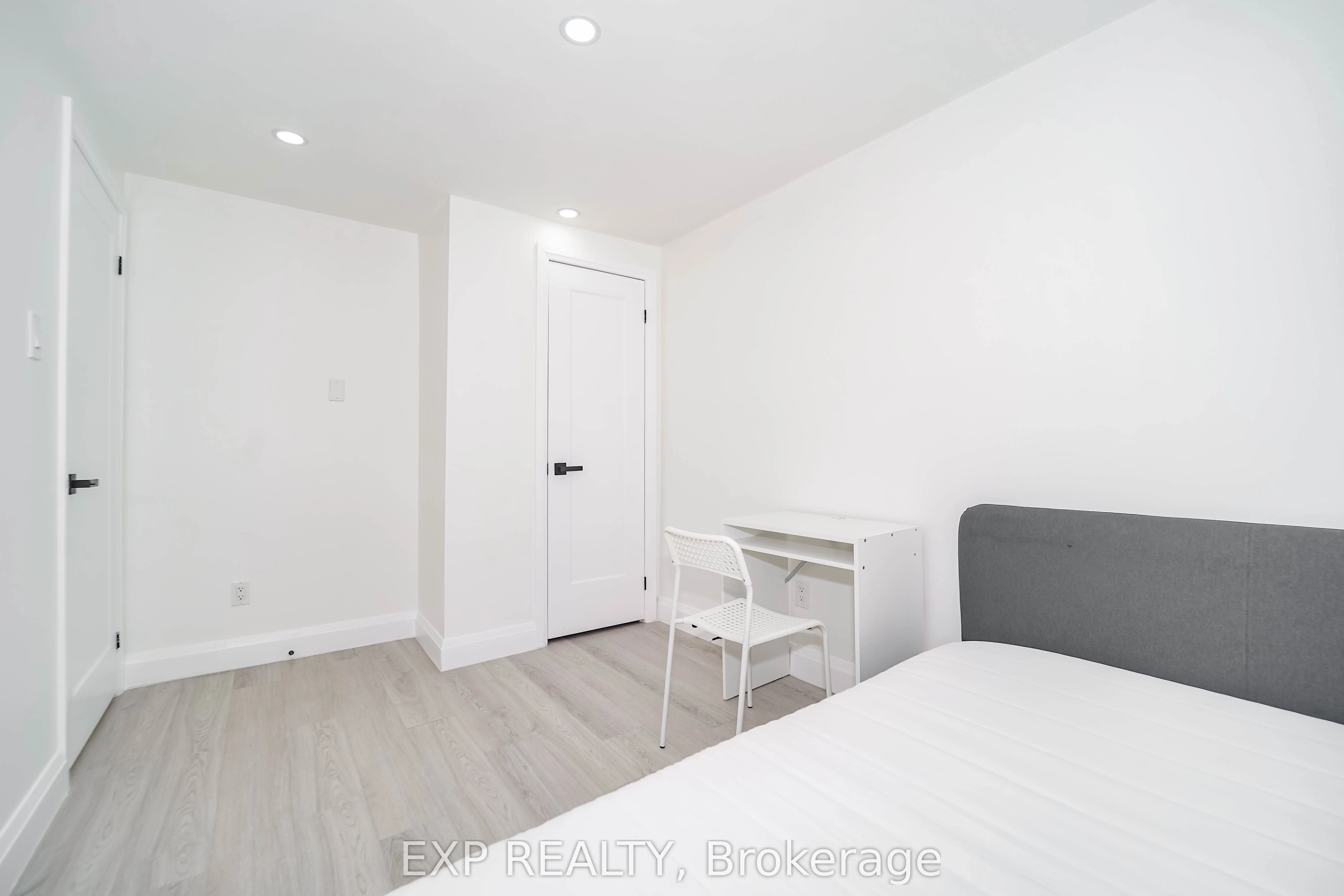 25 Nabob Crescent, #Upper Lvl