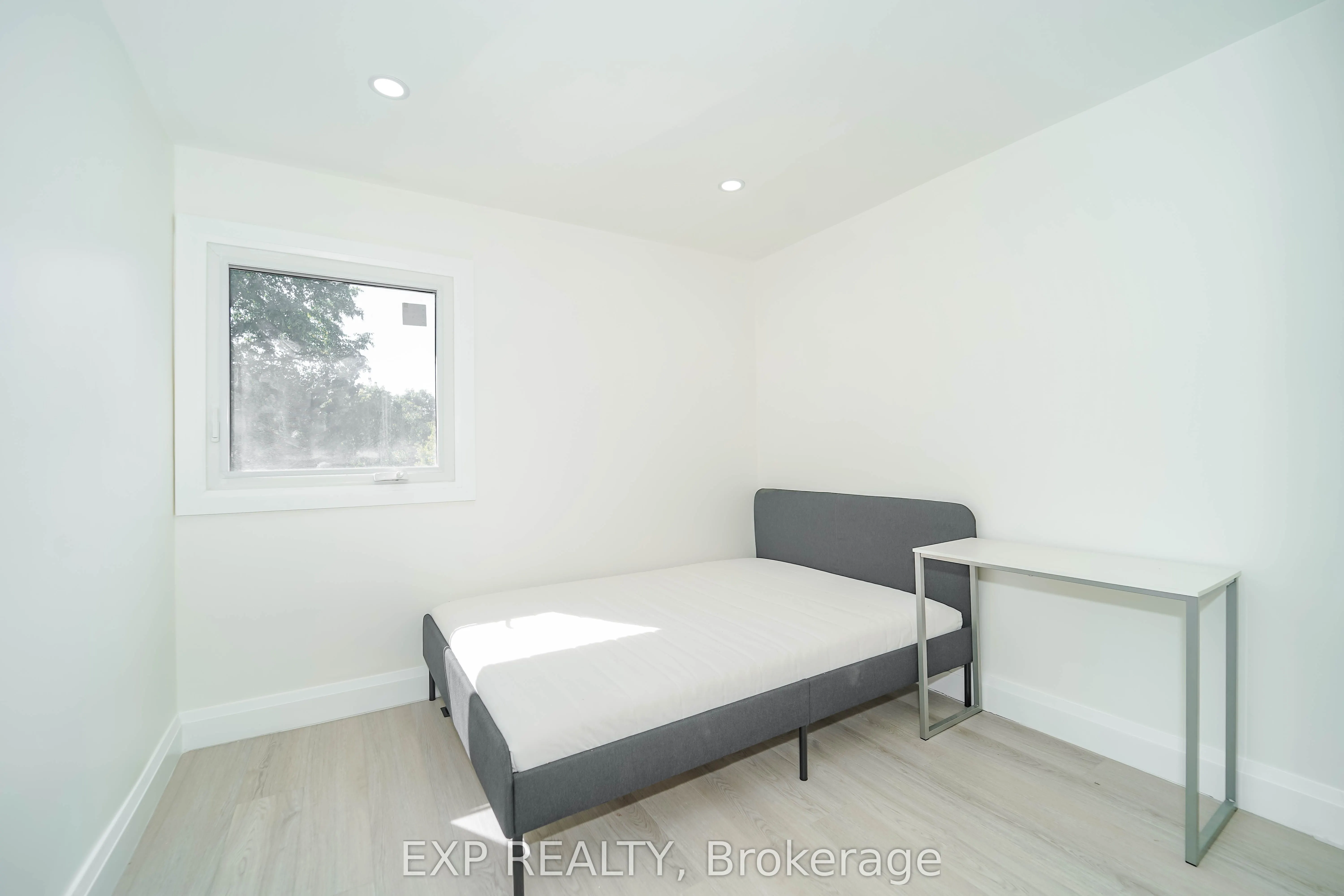 25 Nabob Crescent, #Upper Lvl