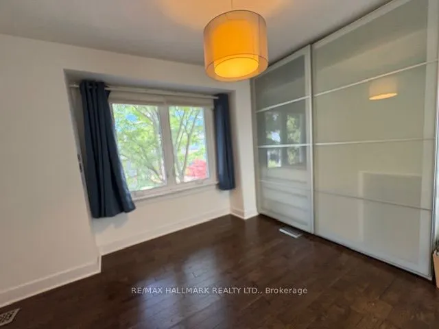 92 Hiltz Avenue