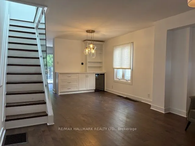 92 Hiltz Avenue