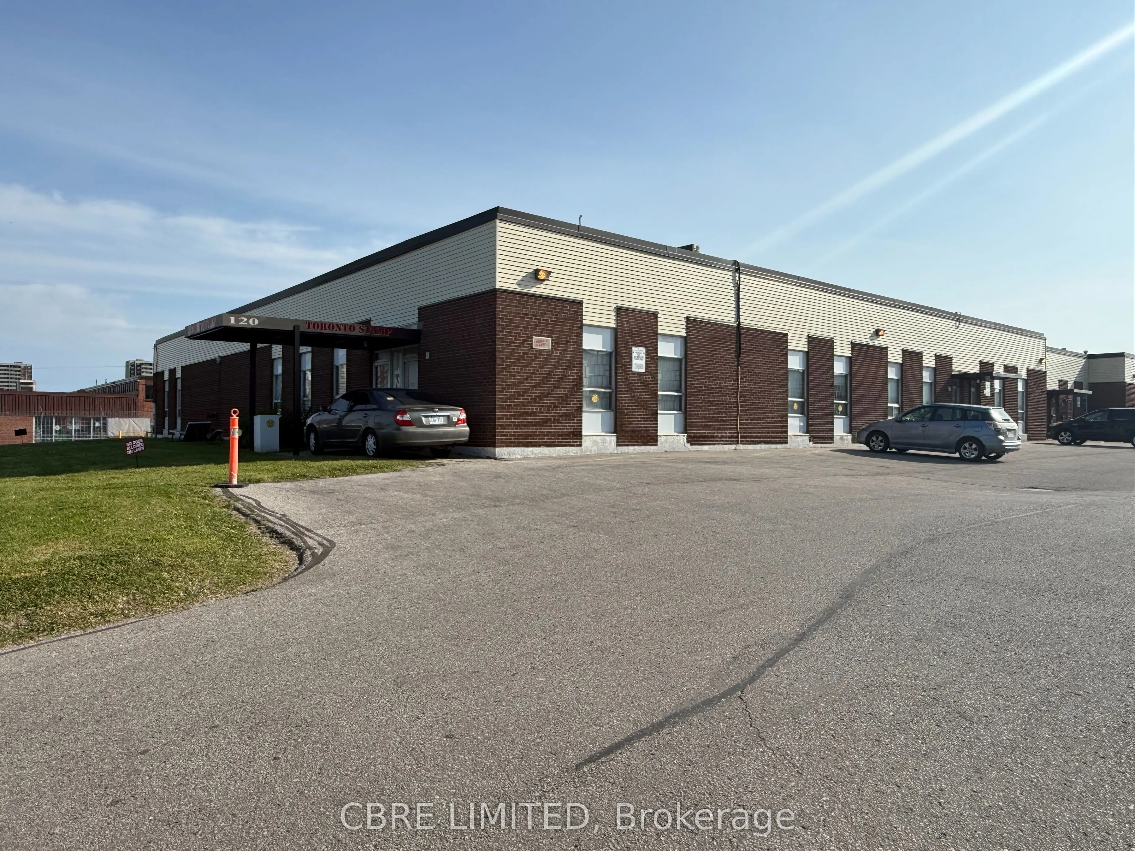 120 Midwest Road, #1-2