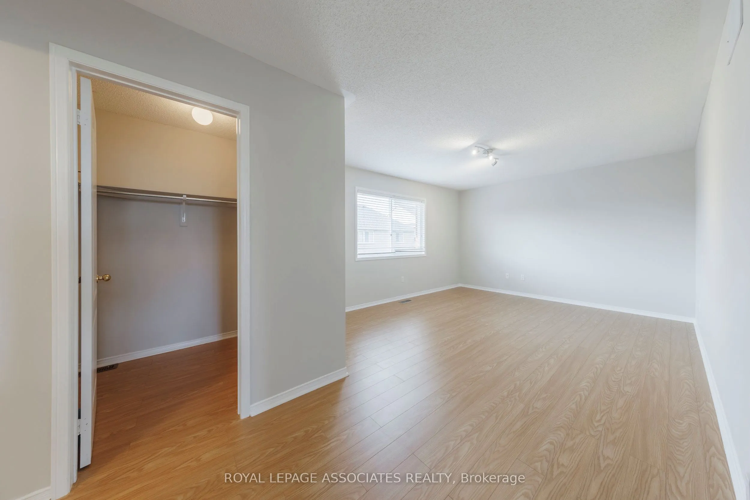 30 Telford Street, #Main