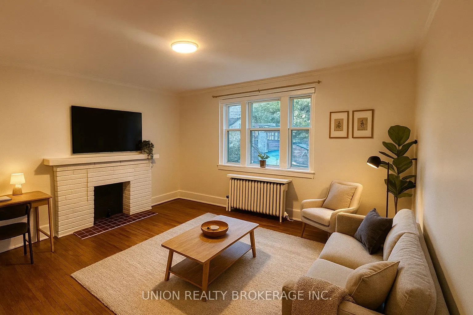 2453 Queen Street E, #2
