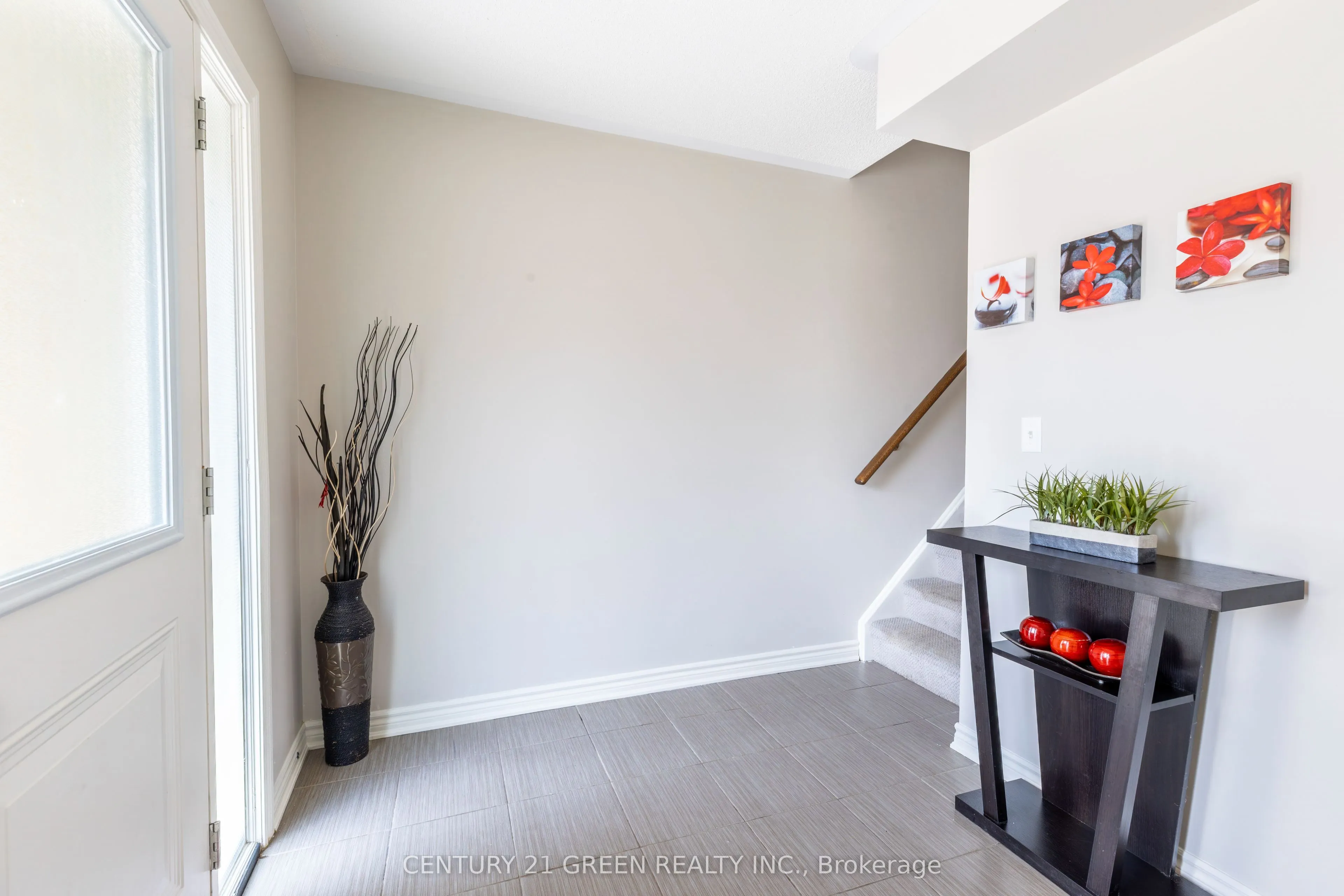 1250 St. Martins Drive, #111