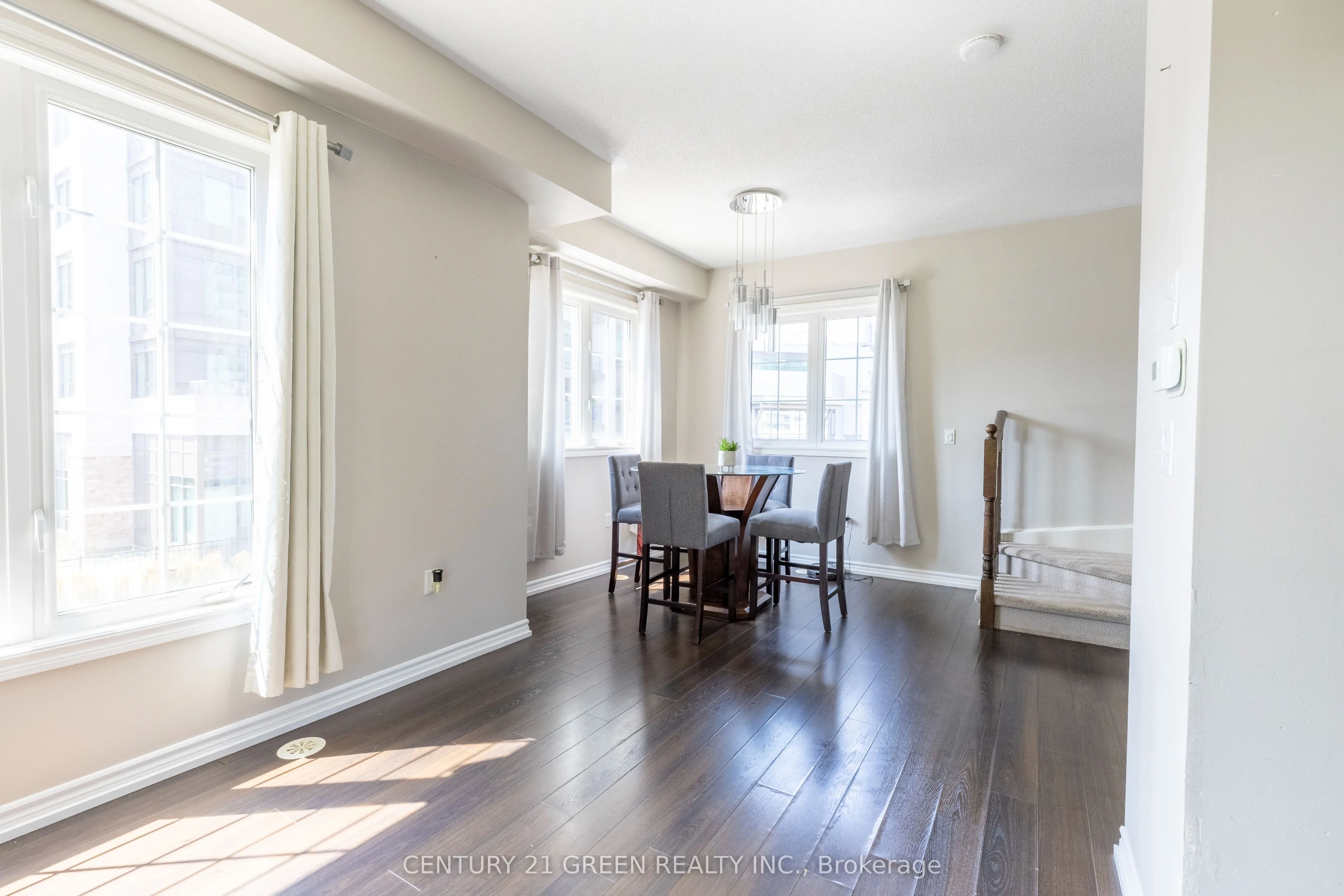 1250 St. Martins Drive, #111