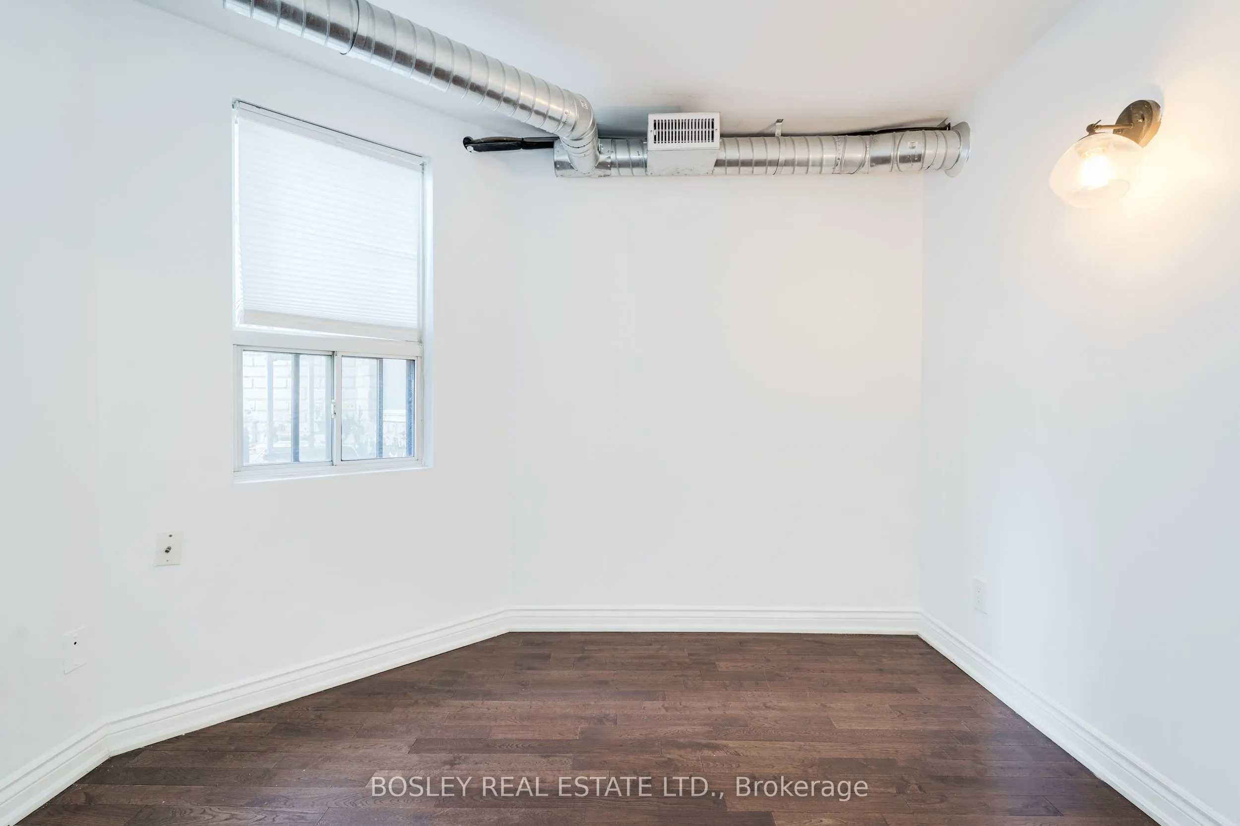1972 Danforth Avenue E, #Upper
