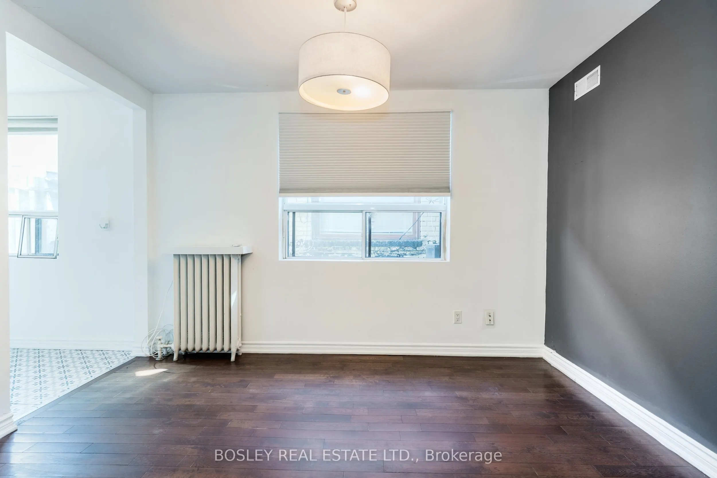 1972 Danforth Avenue E, #Upper
