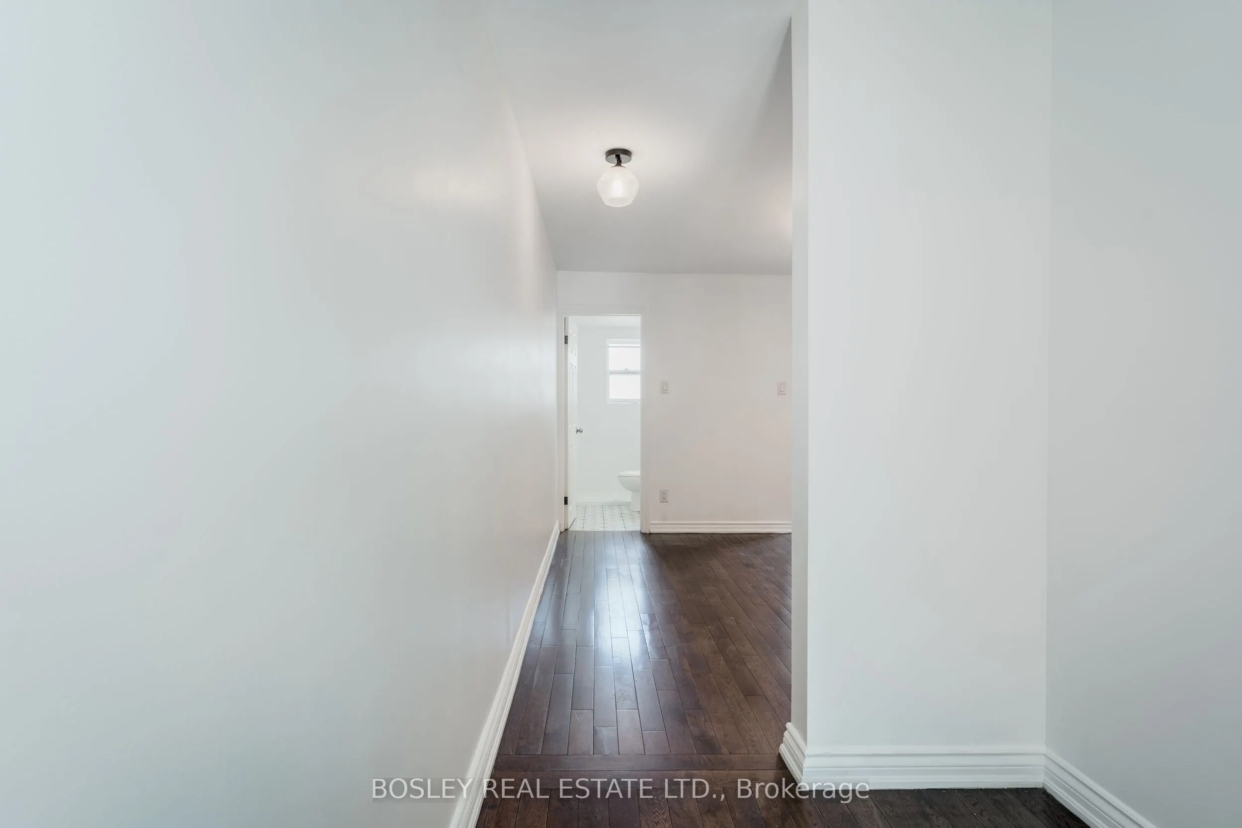 1972 Danforth Avenue E, #Upper