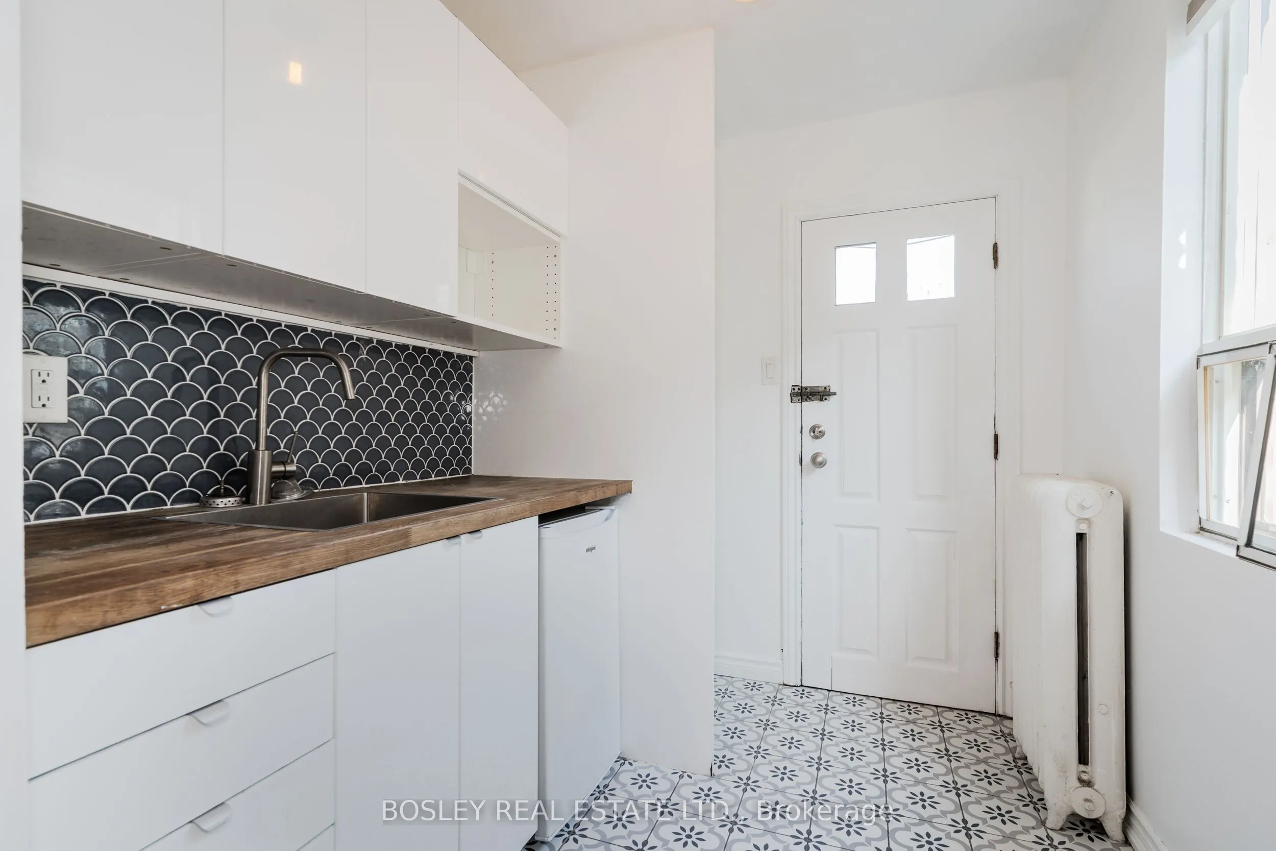 1972 Danforth Avenue E, #Upper