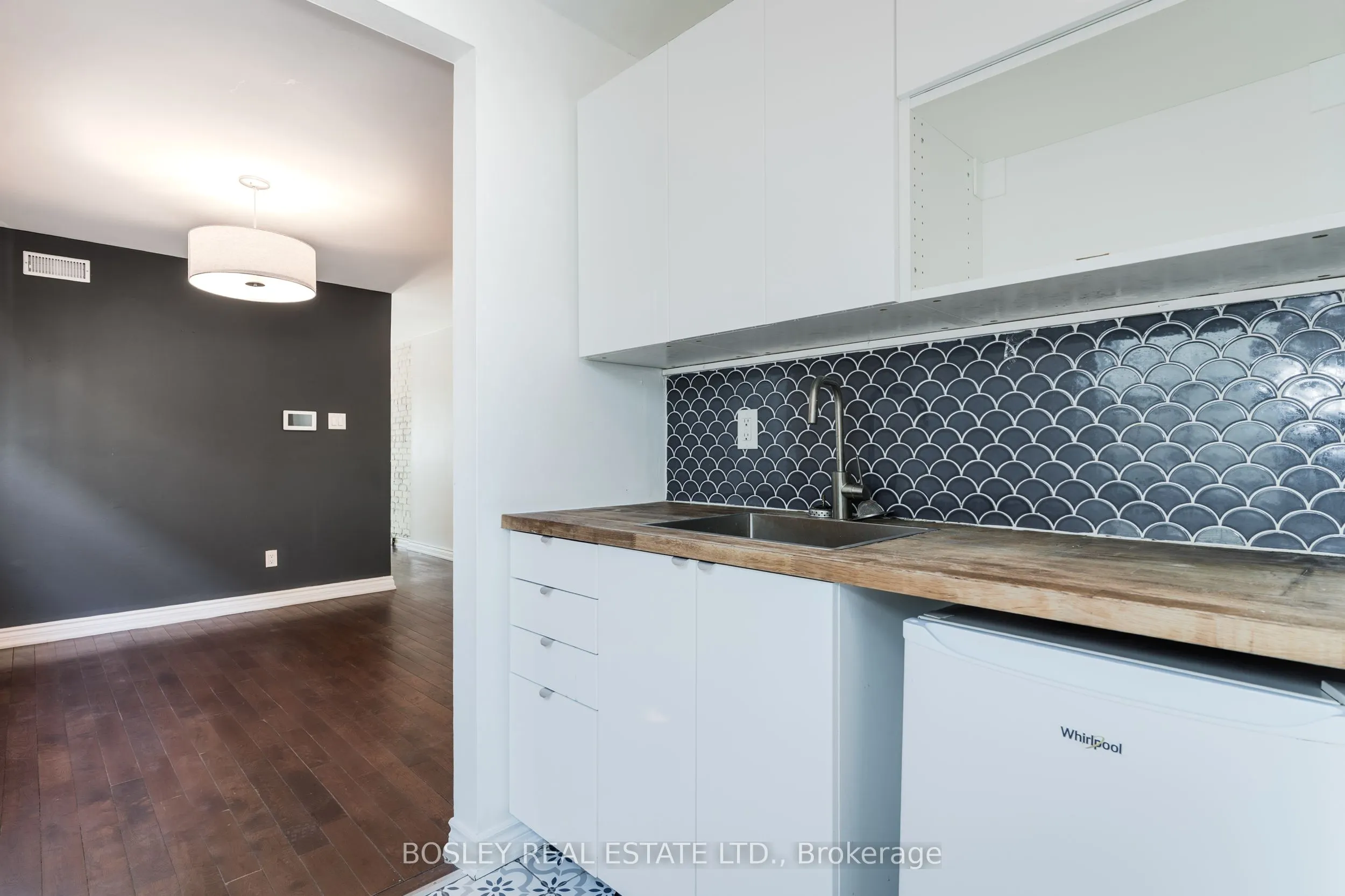 1972 Danforth Avenue E, #Upper