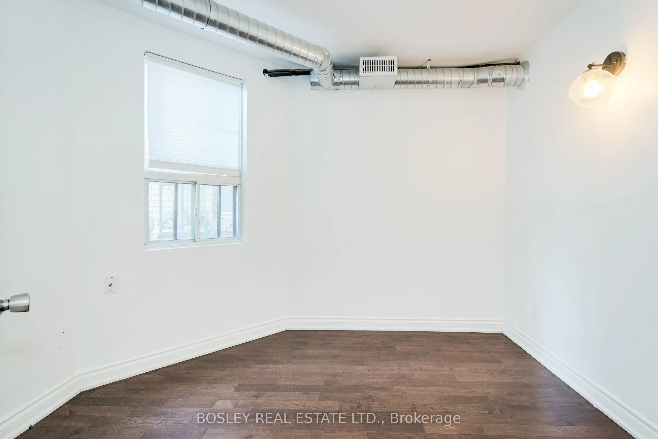 1972 Danforth Avenue E, #Upper