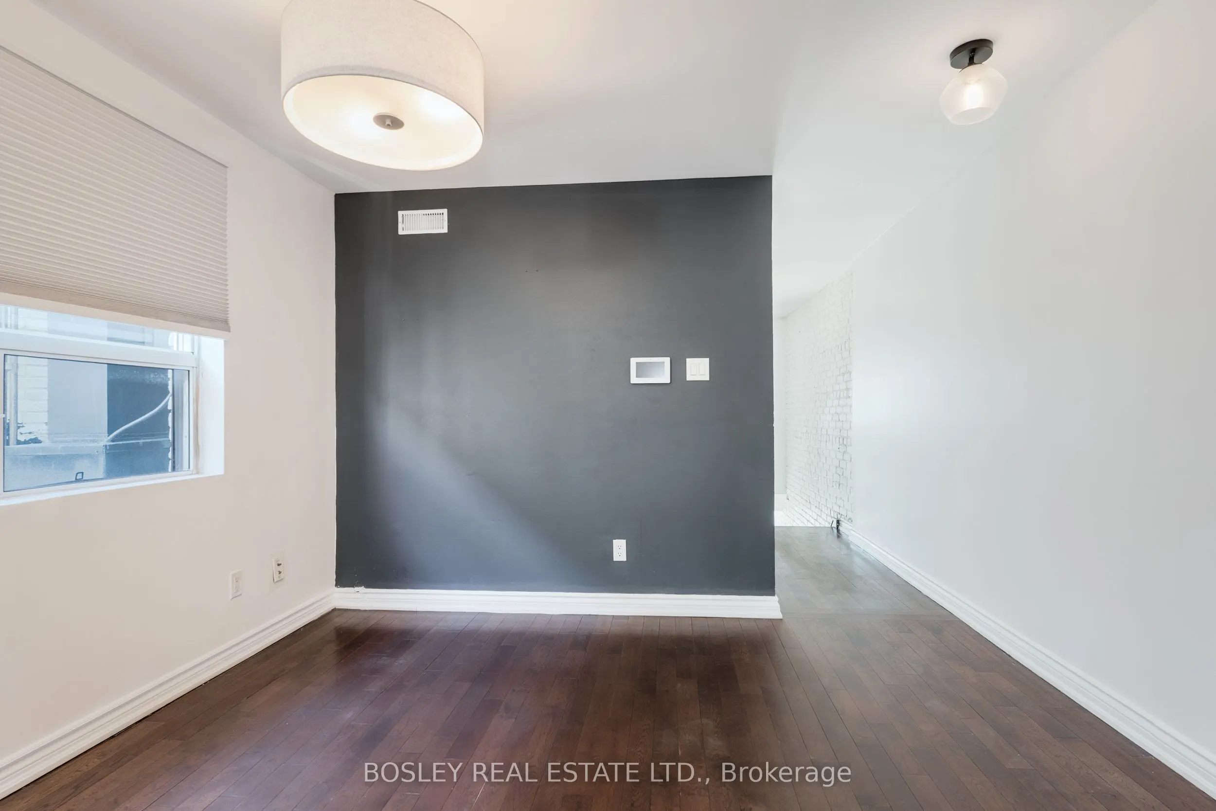 1972 Danforth Avenue E, #Upper