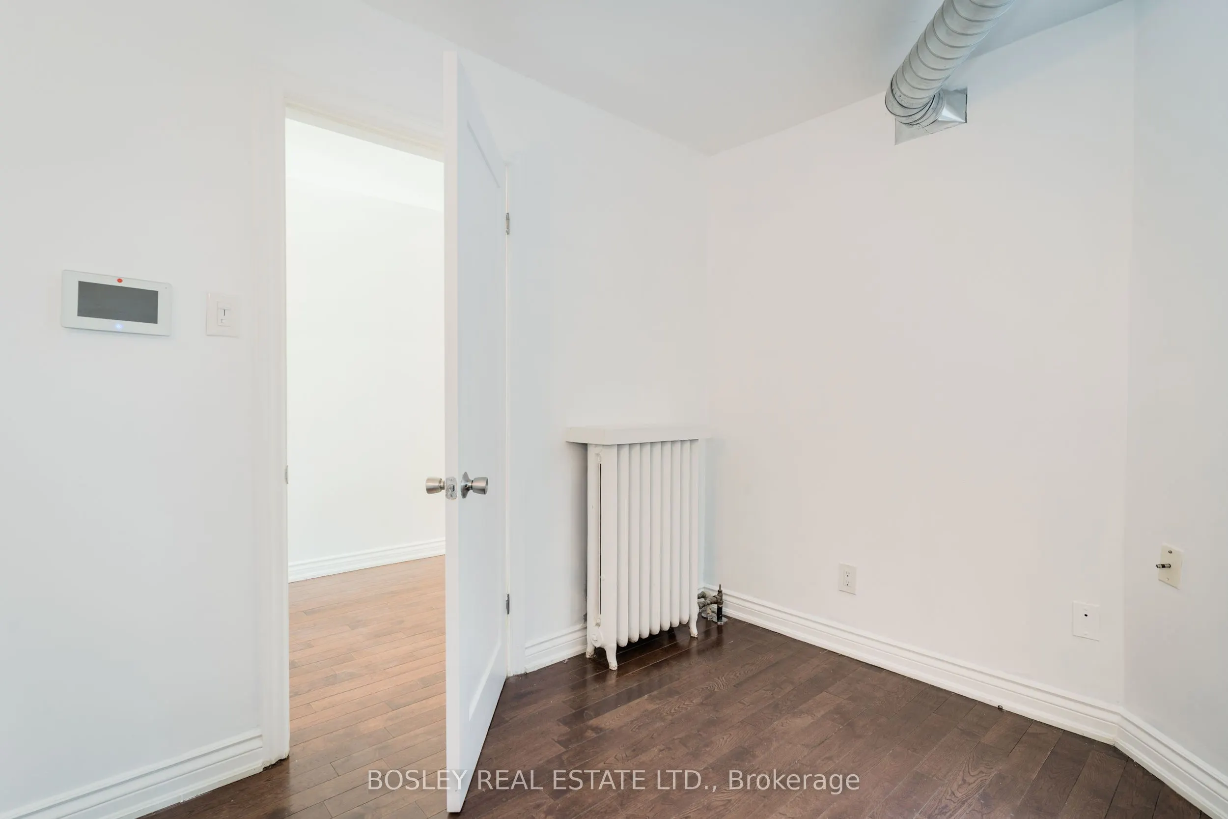 1972 Danforth Avenue E, #Upper