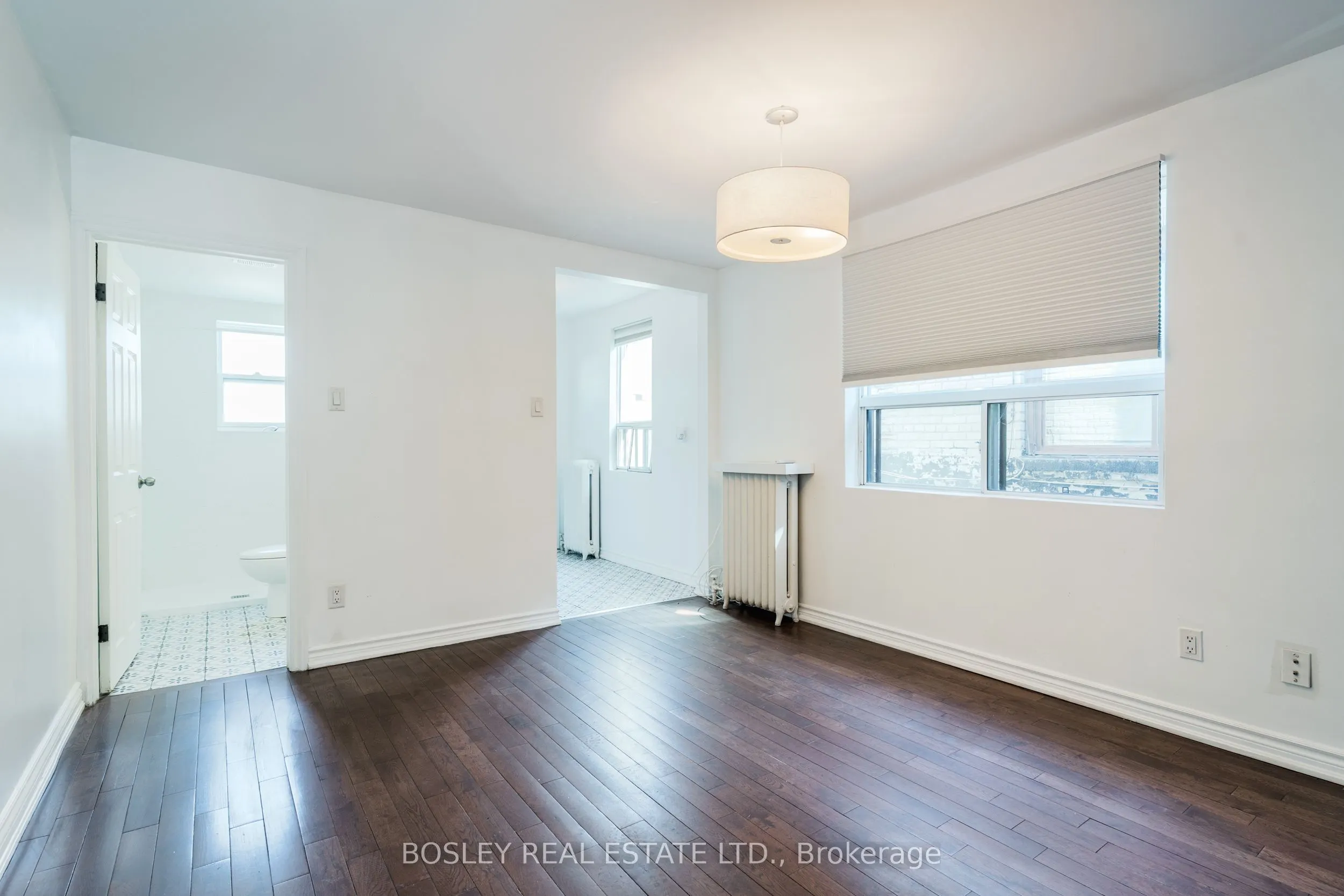 1972 Danforth Avenue E, #Upper