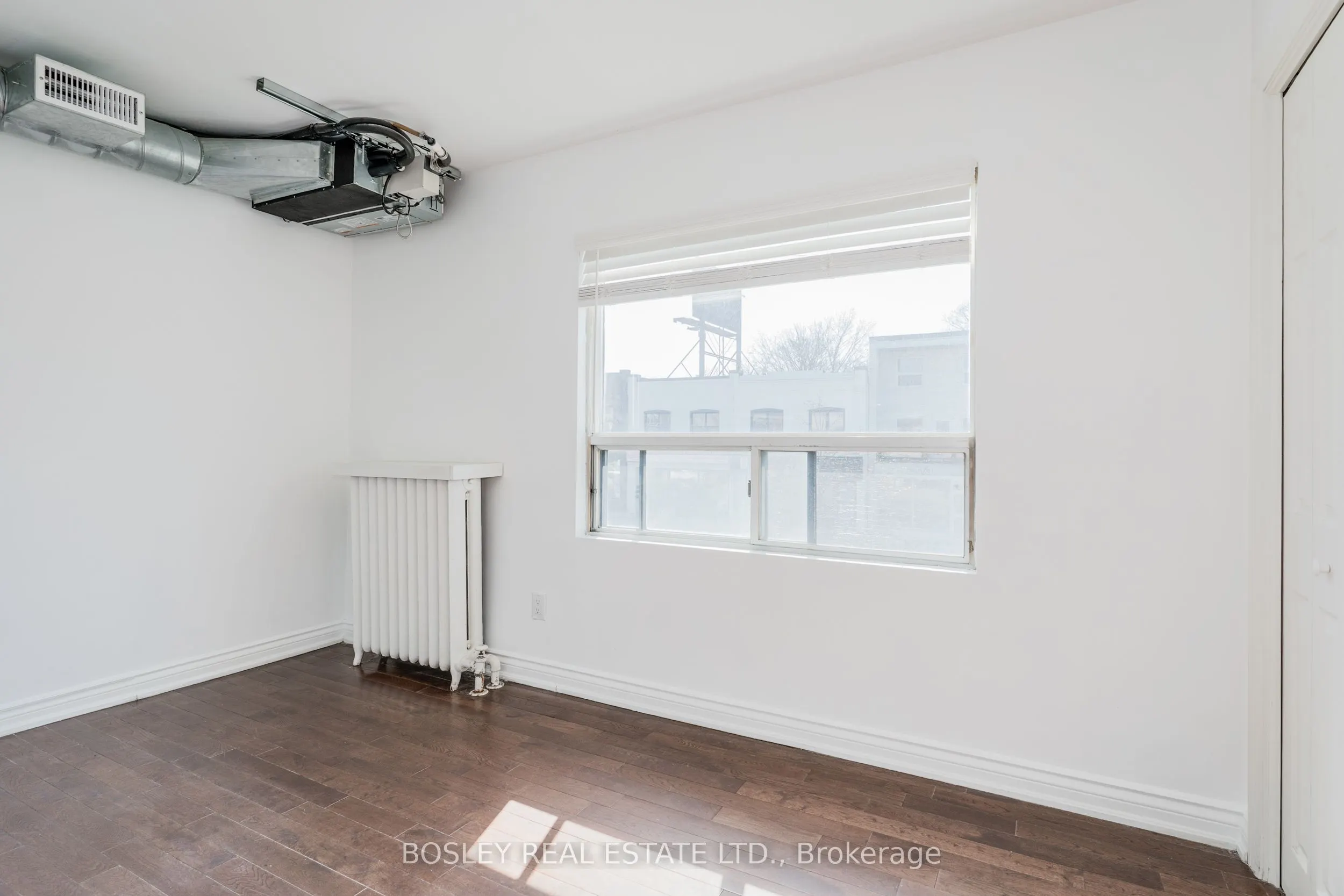 1972 Danforth Avenue E, #Upper