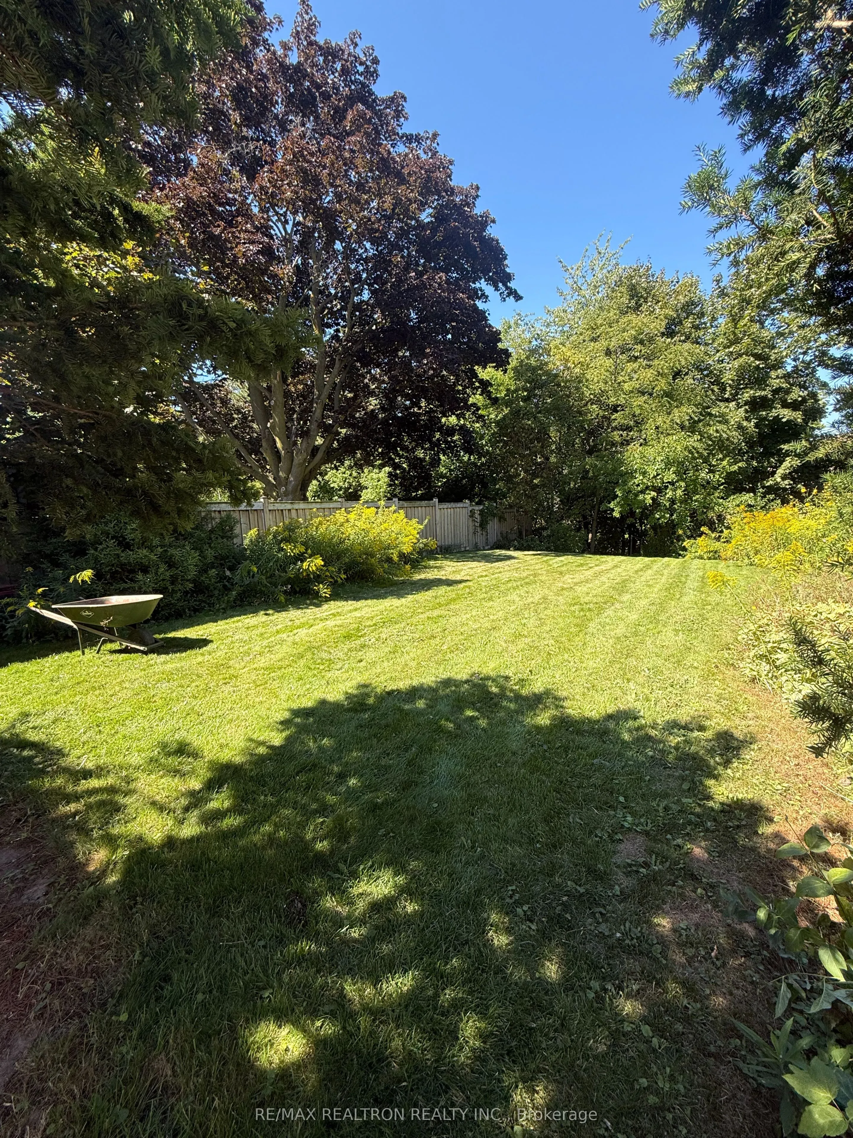 138 Glenwood Crescent