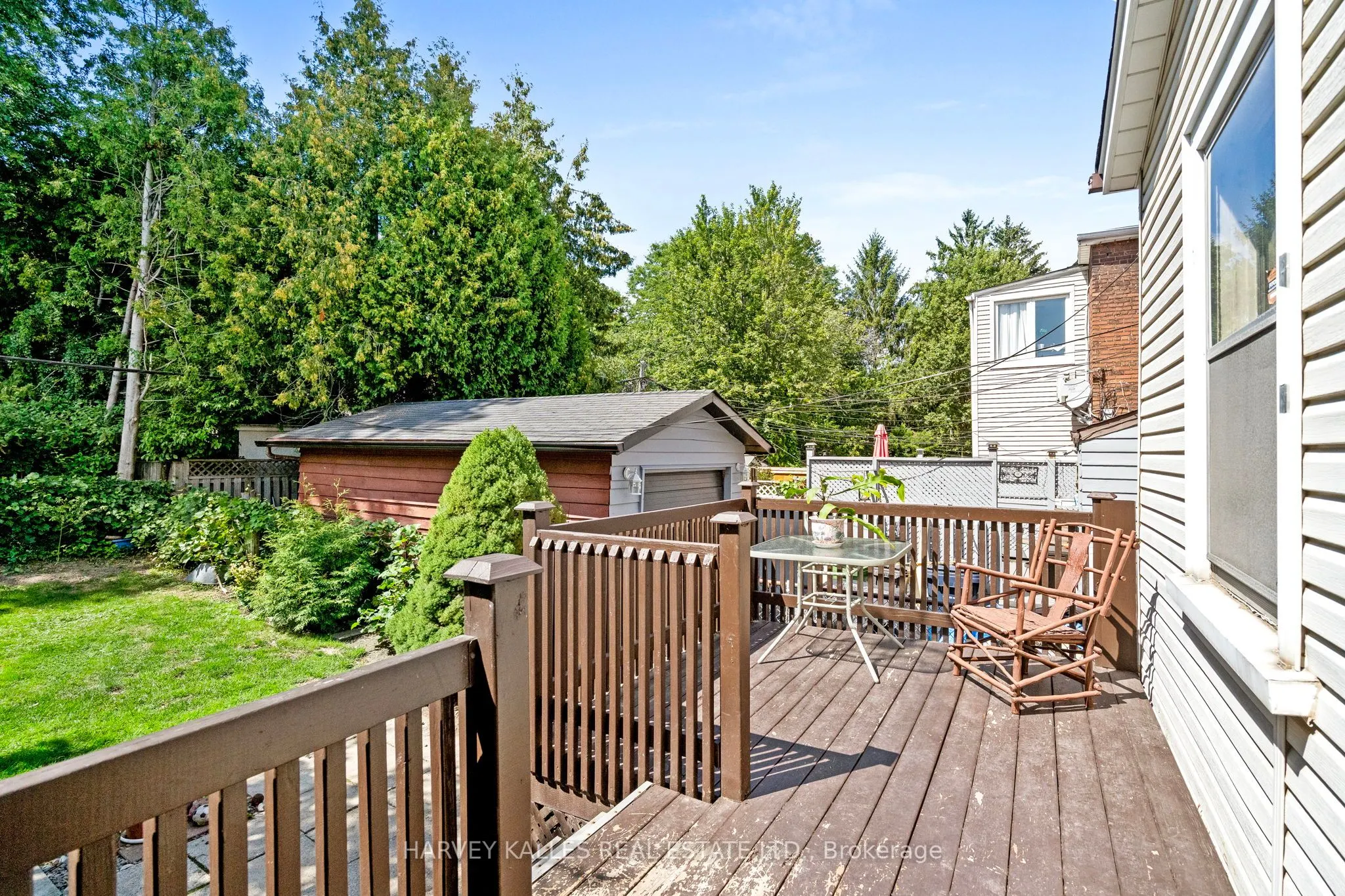 22 Seymour Avenue