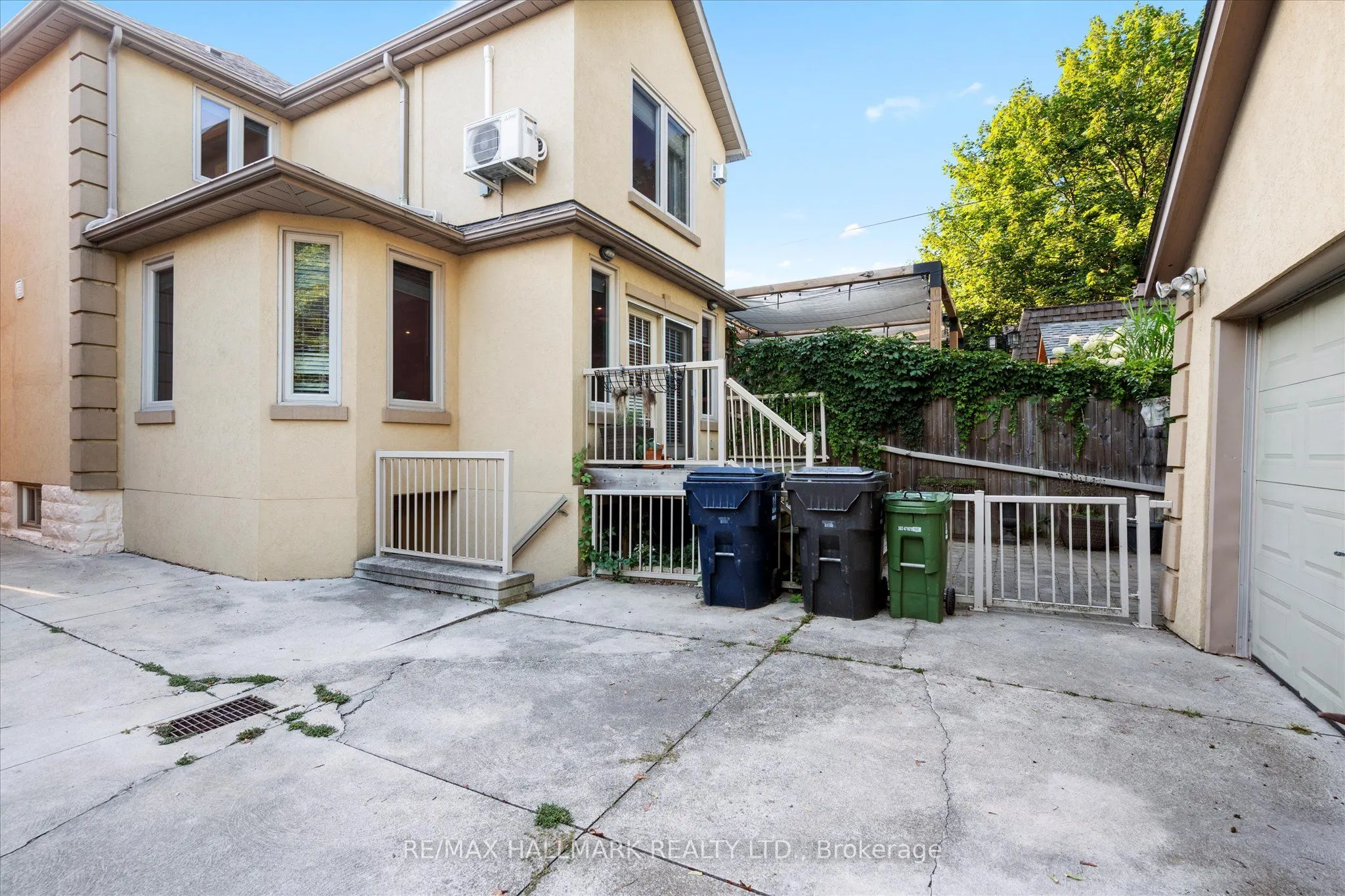 107 Wineva Avenue