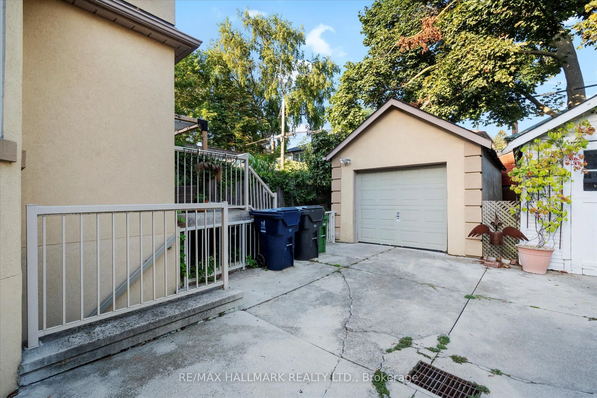 107 Wineva Avenue