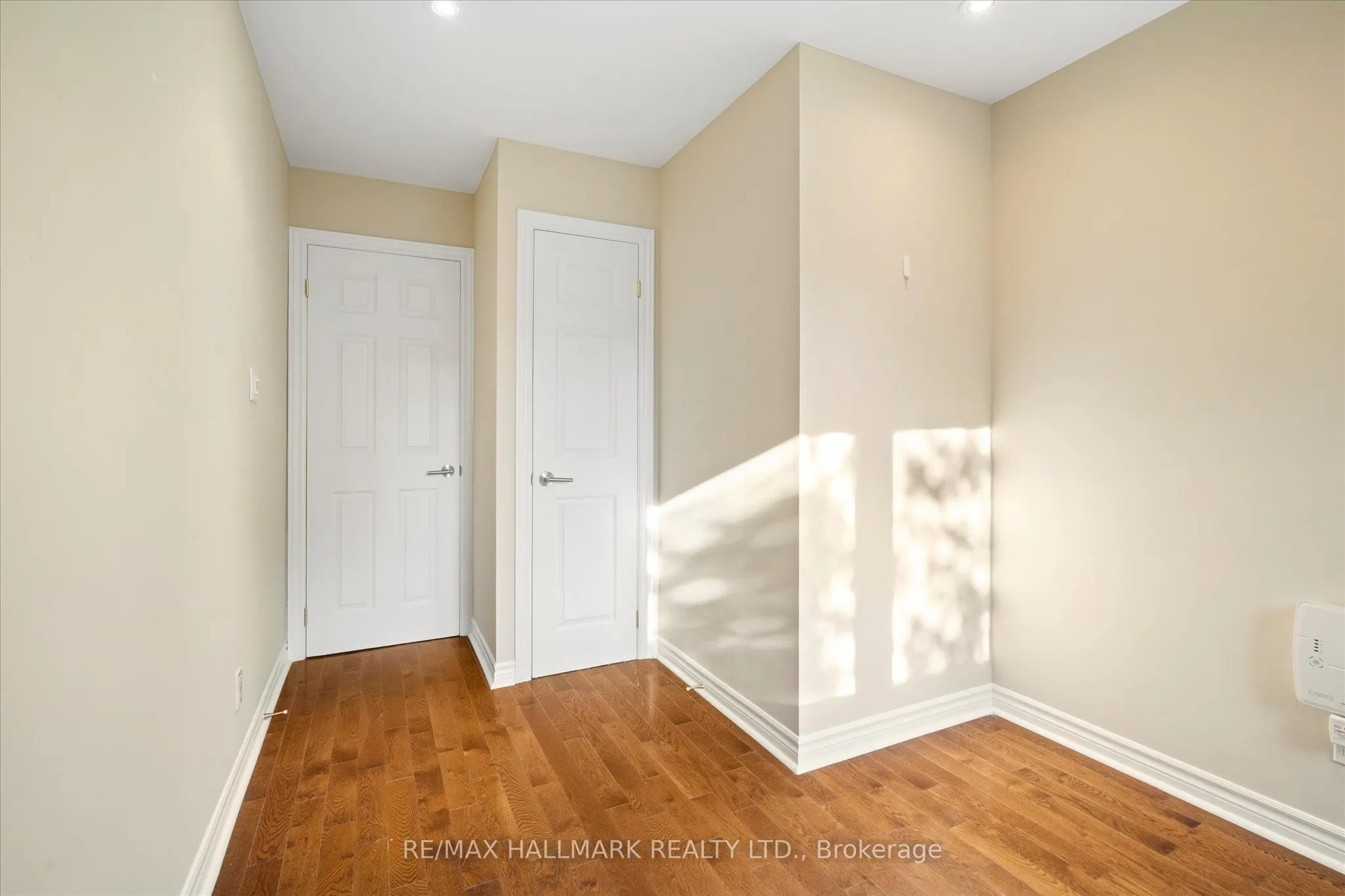 107 Wineva Avenue