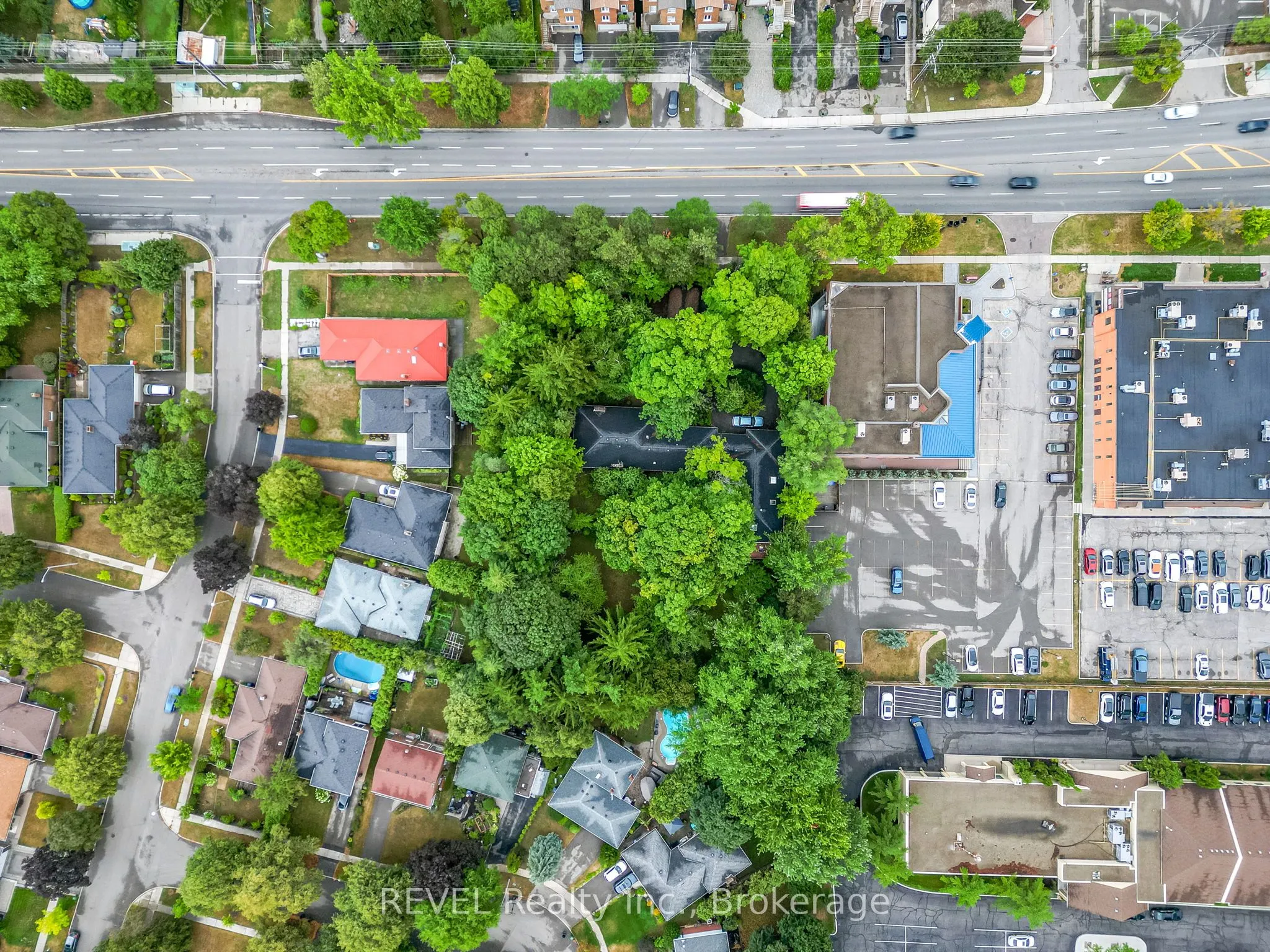 2220 Warden Avenue