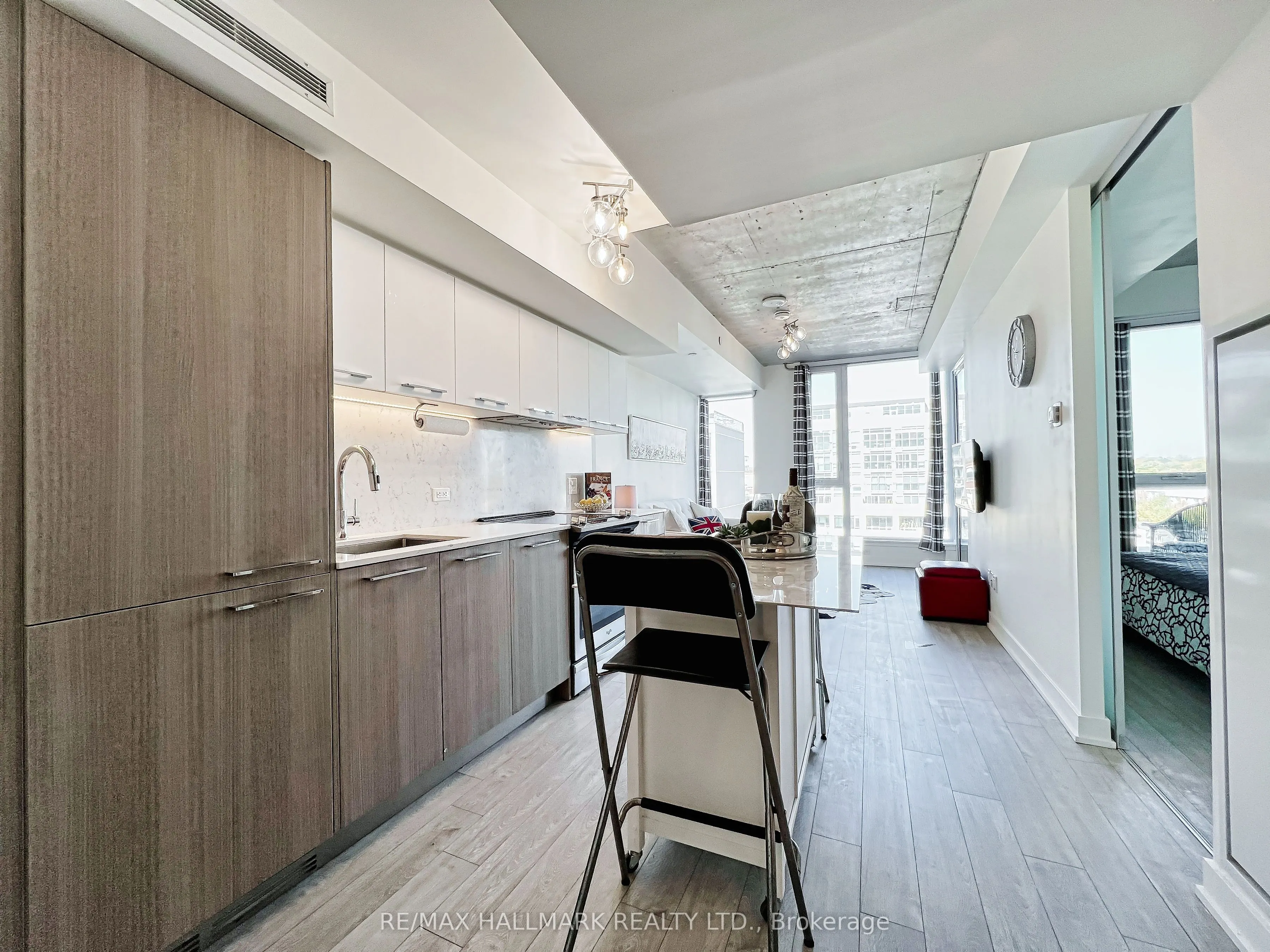 30 Baseball Place, #721