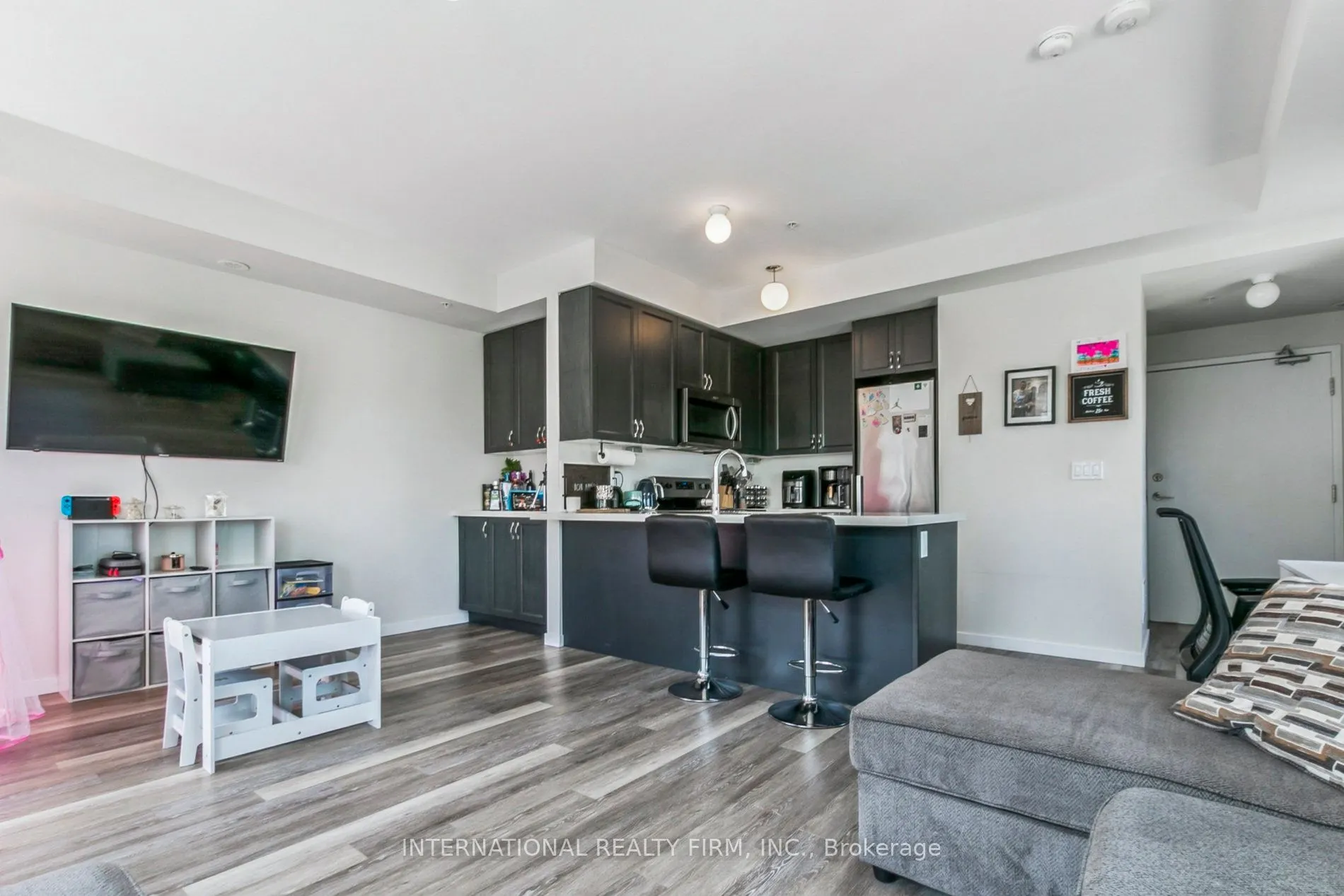 1711 Pure Springs Boulevard, #313