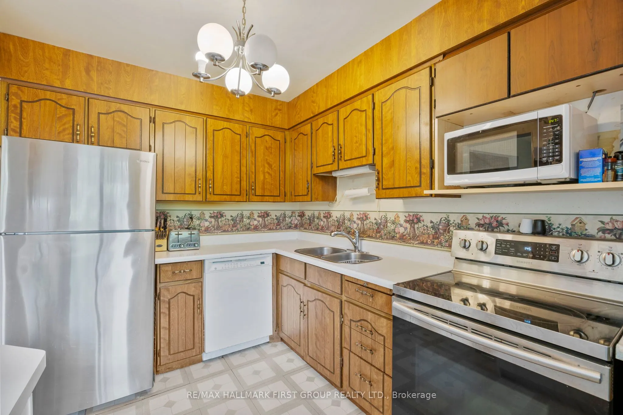 371 Orton Park Road, #38