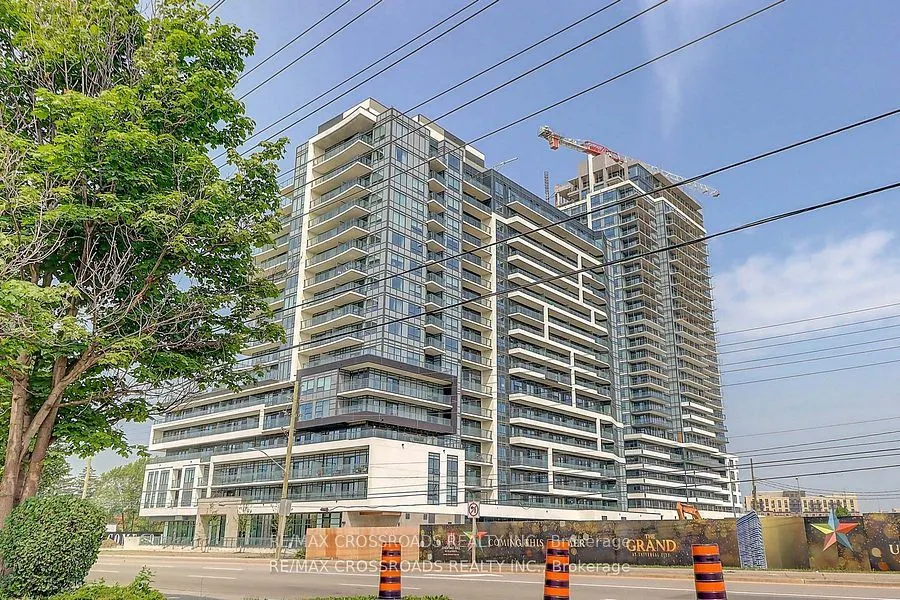 1480 Bayly Street, #1111