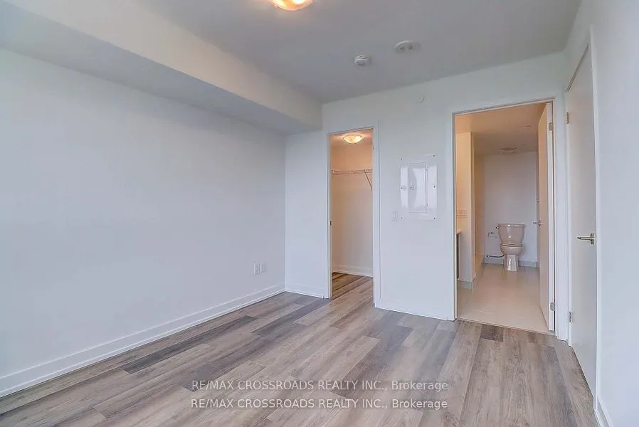 1480 Bayly Street, #1111
