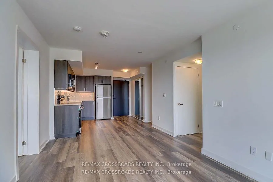 1480 Bayly Street, #1111