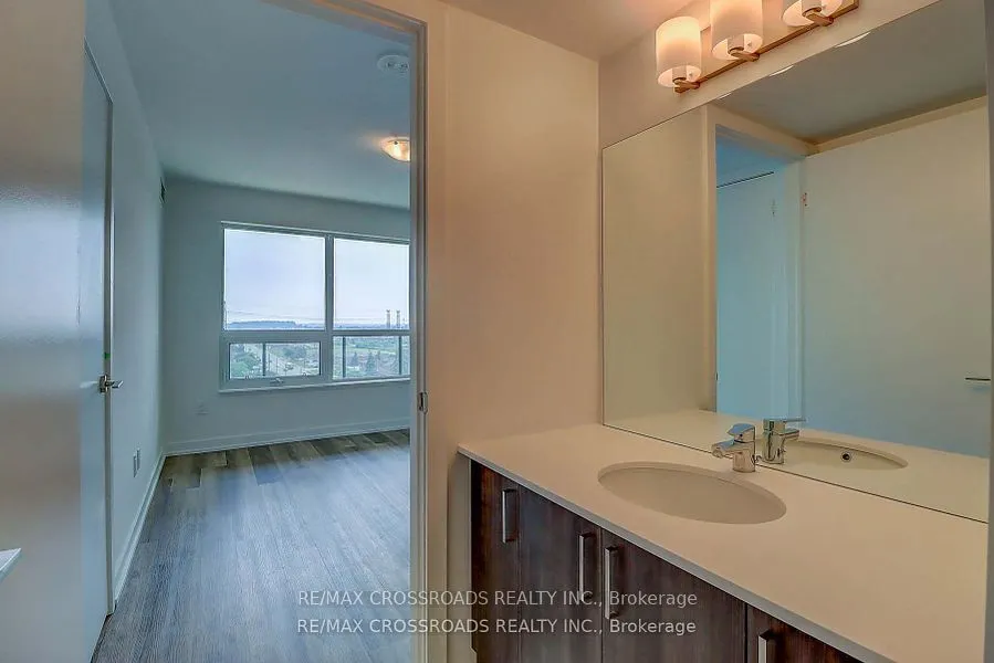 1480 Bayly Street, #1111
