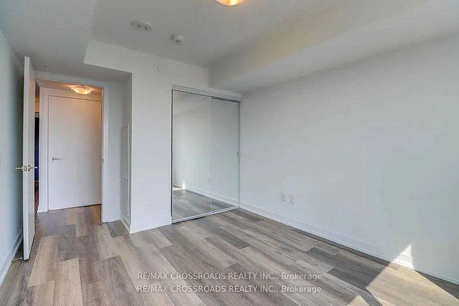 1480 Bayly Street, #1111