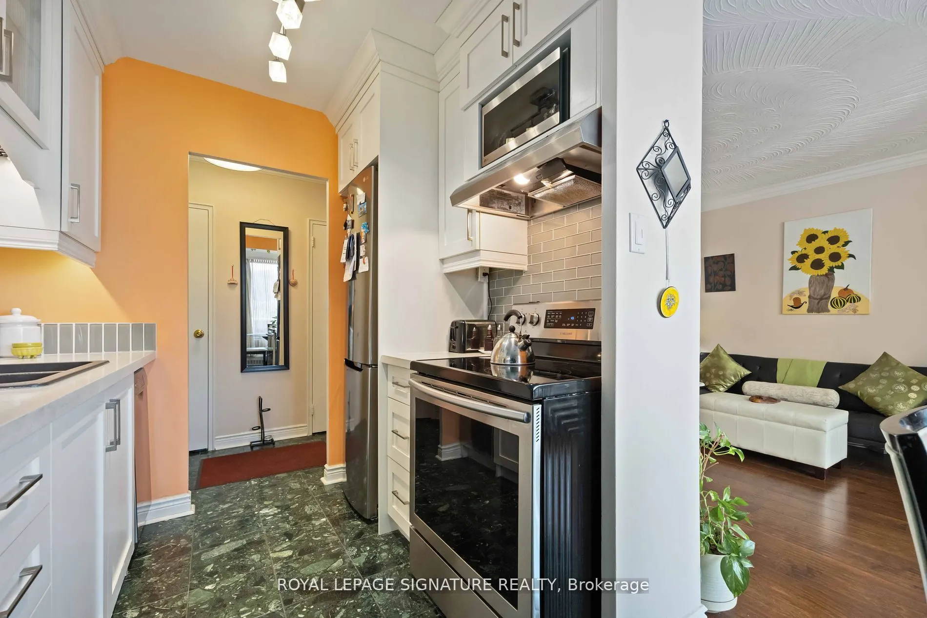 921 Midland Avenue, #502