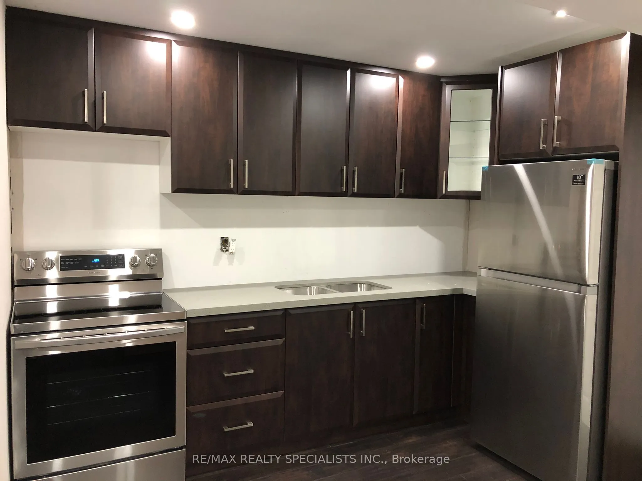2 Trefoil Court, #2